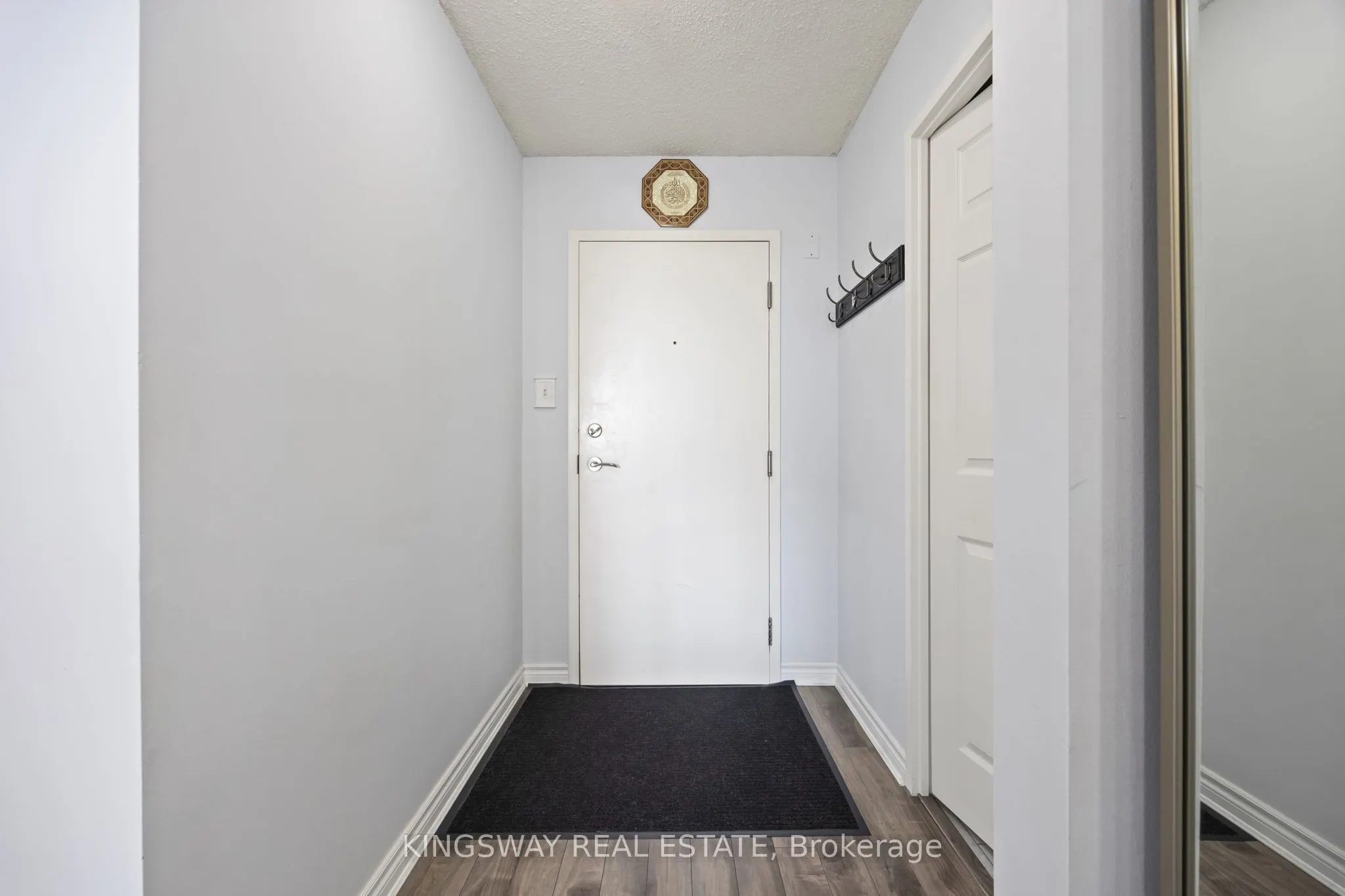 12 Laurelcrest Street #507