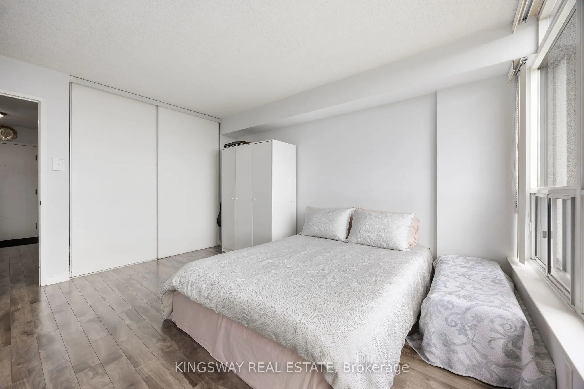 12 Laurelcrest Street #507