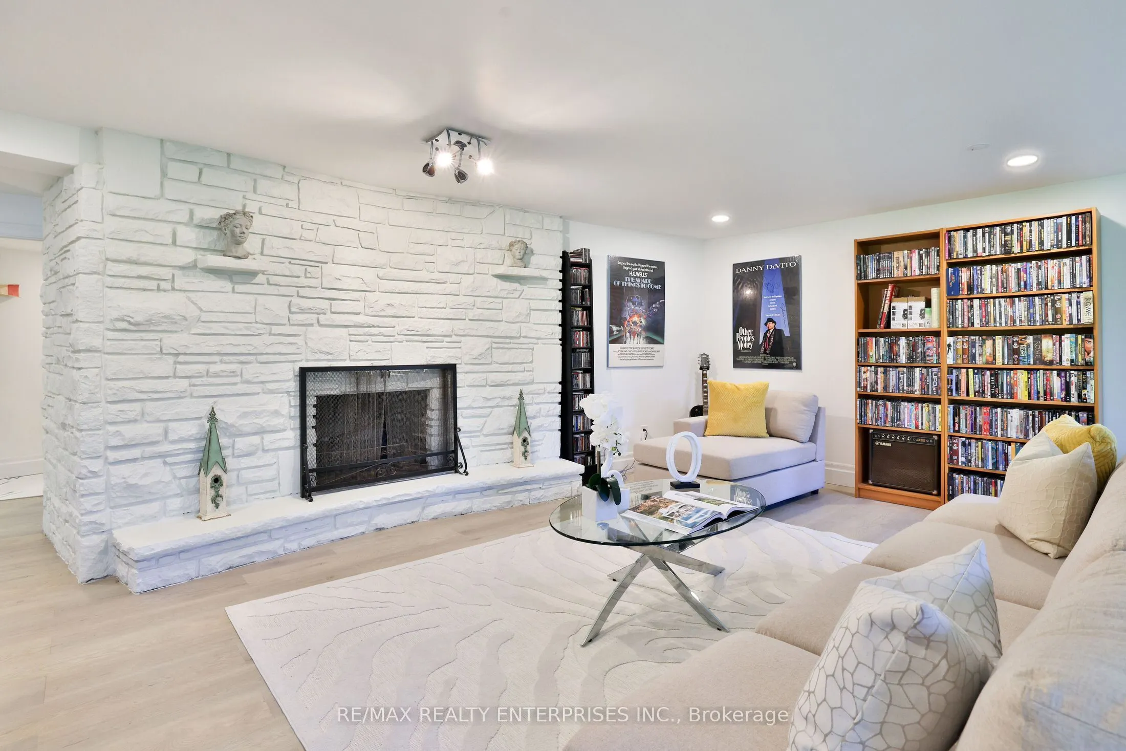 625 Sir Richards Road