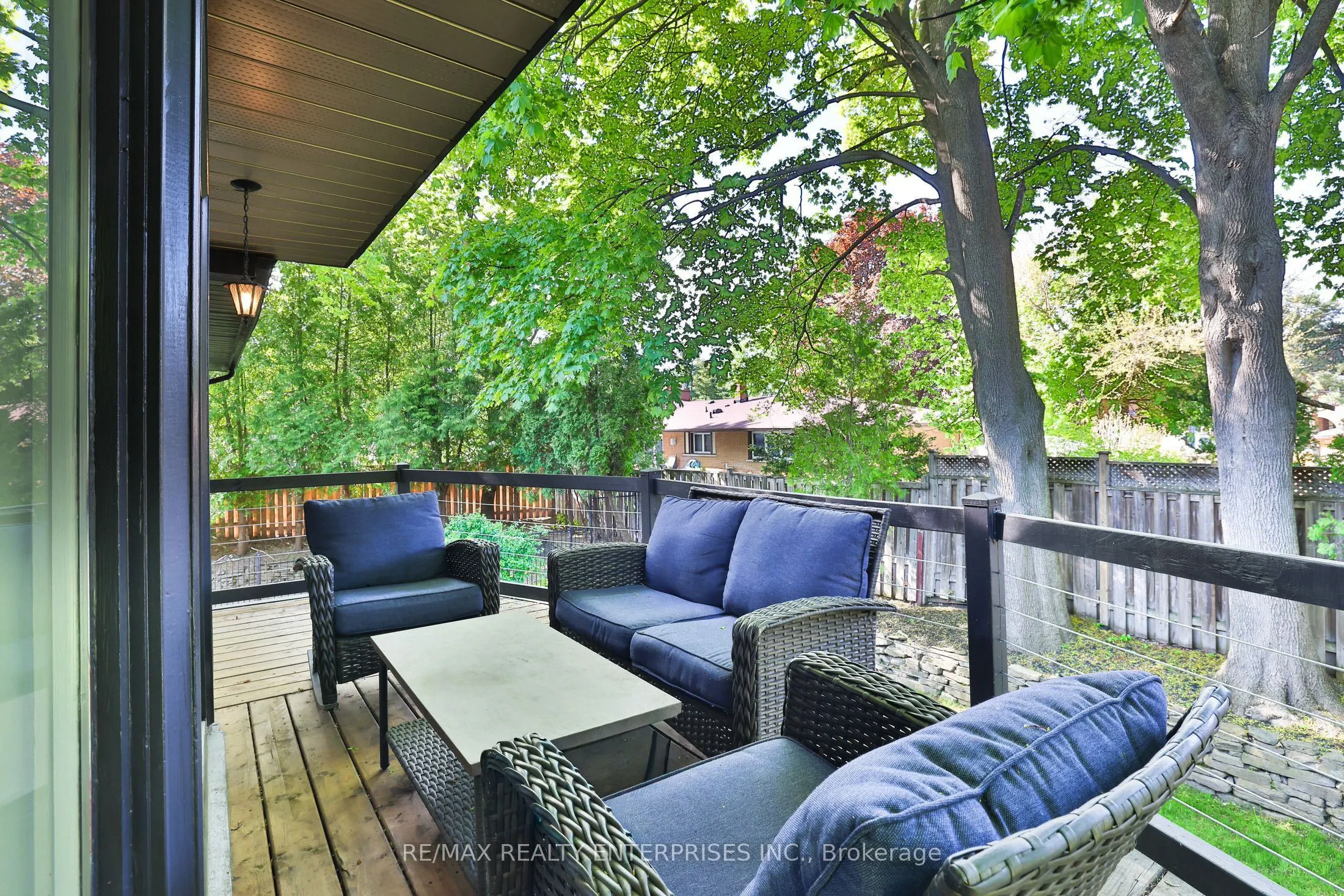 625 Sir Richards Road
