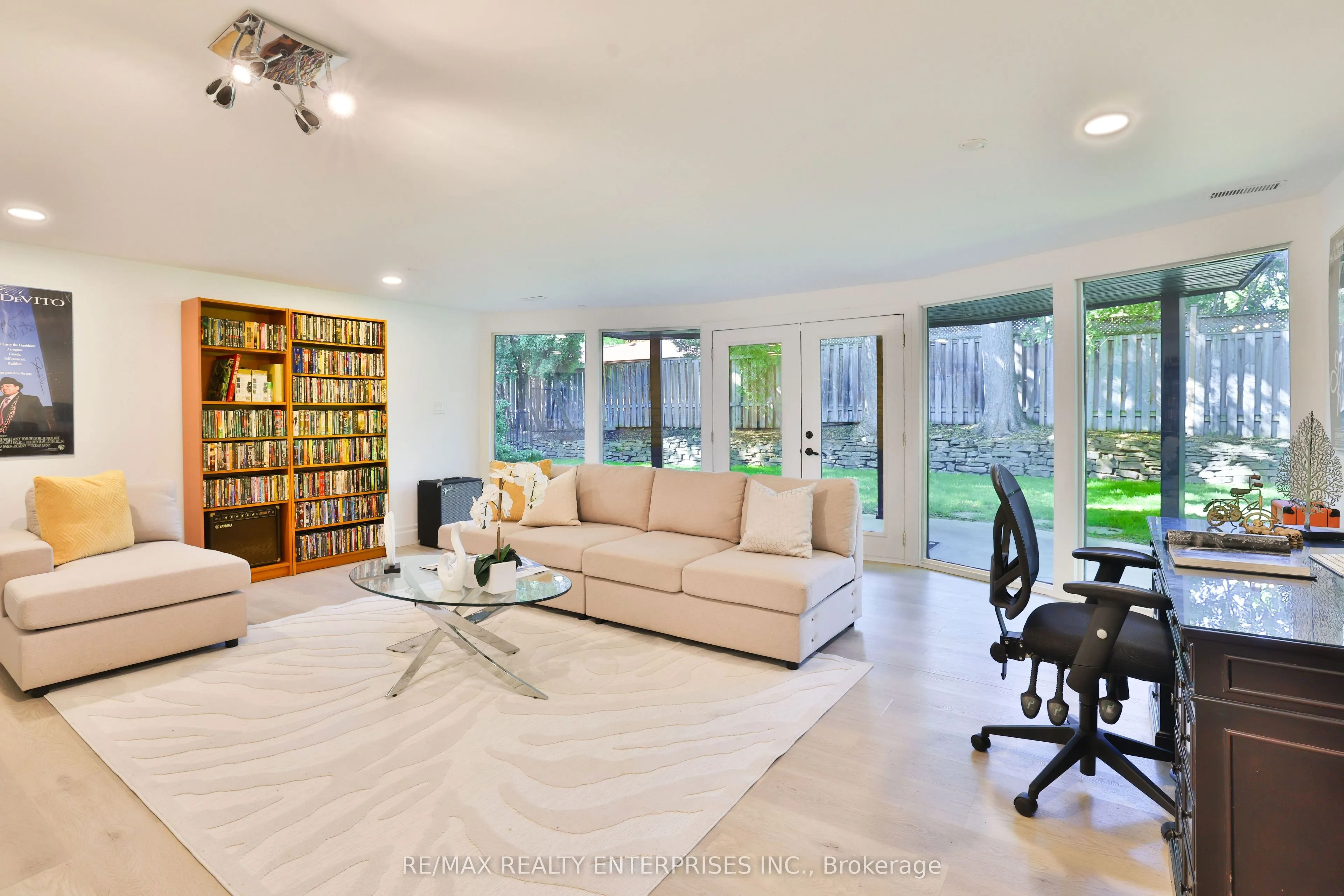 625 Sir Richards Road