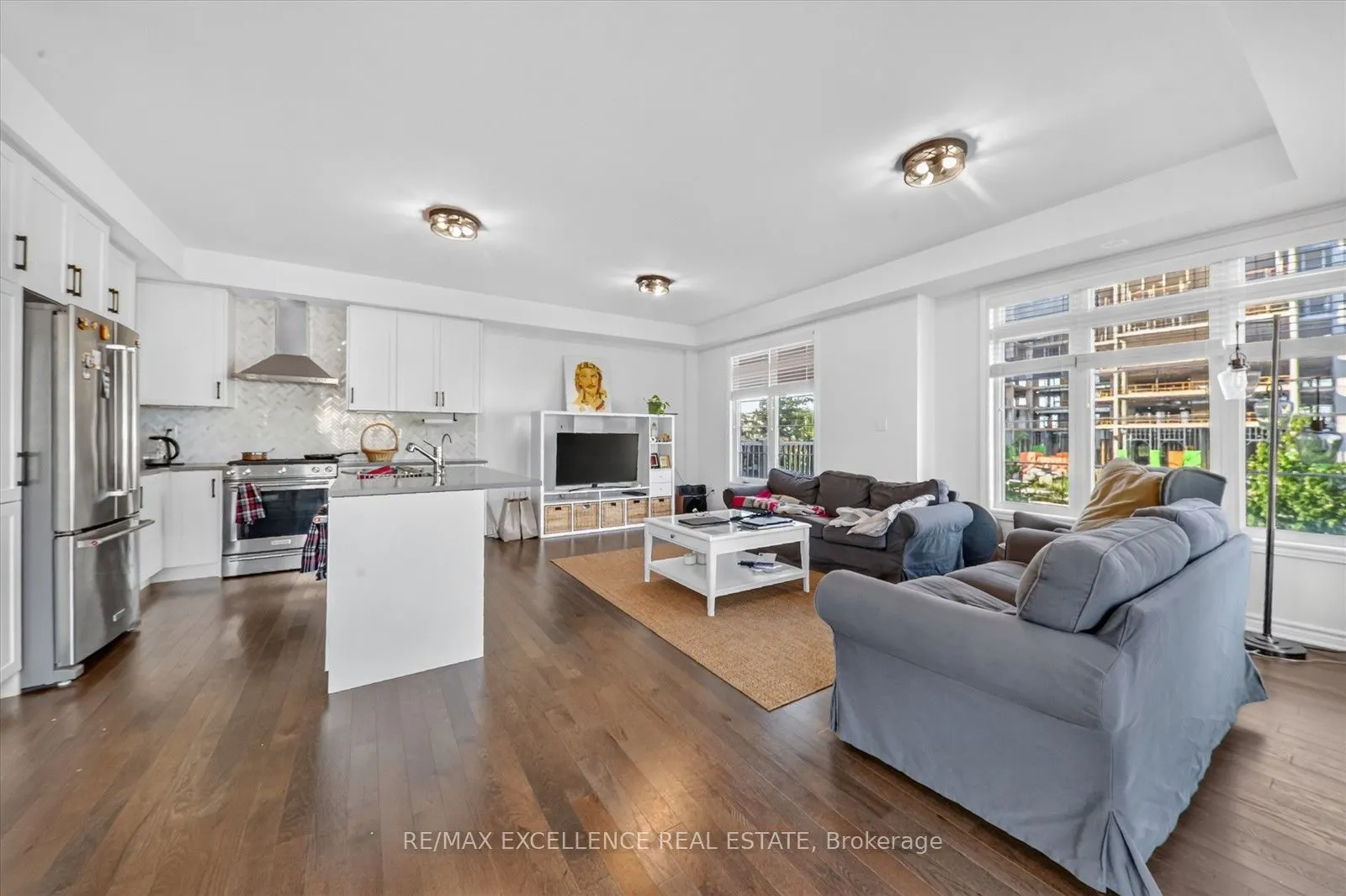 1260 Restivo Lane