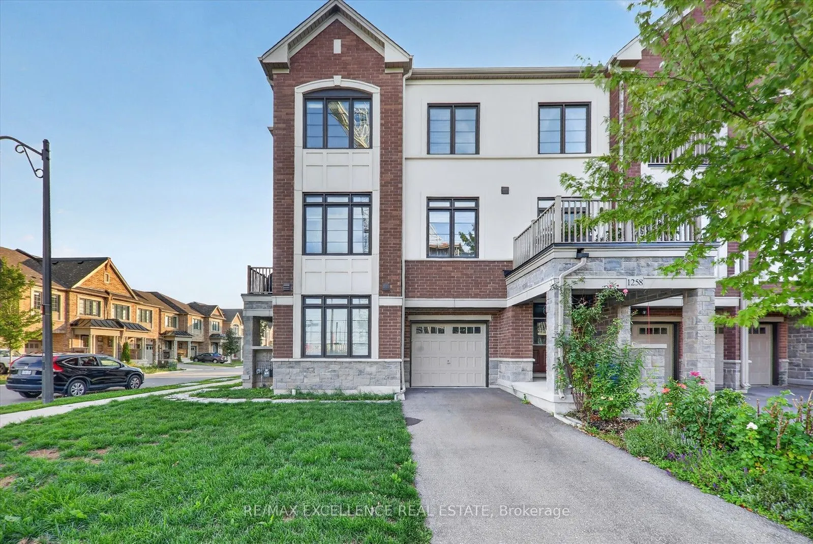 1260 Restivo Lane
