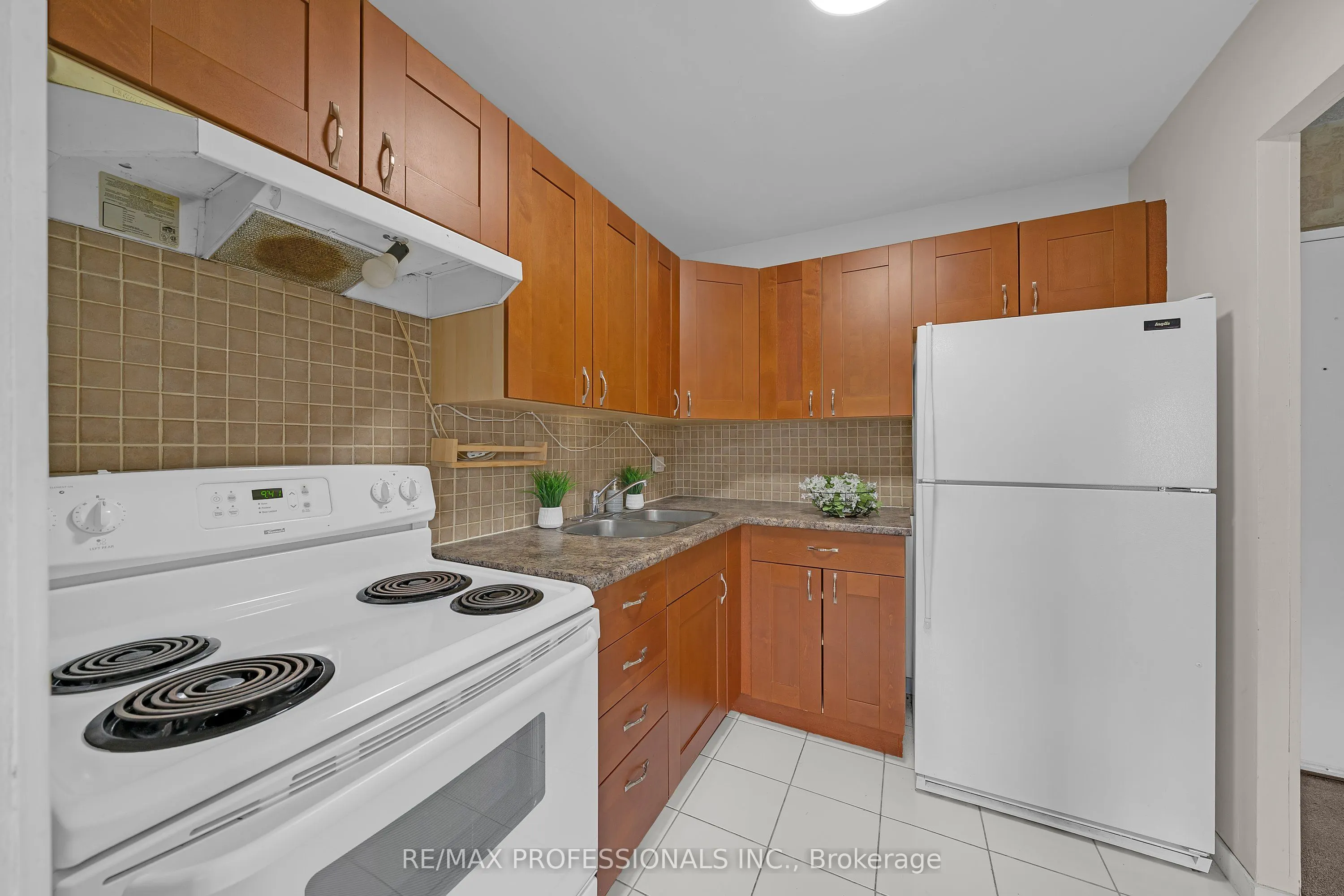 2001 Bonnymede Drive #116