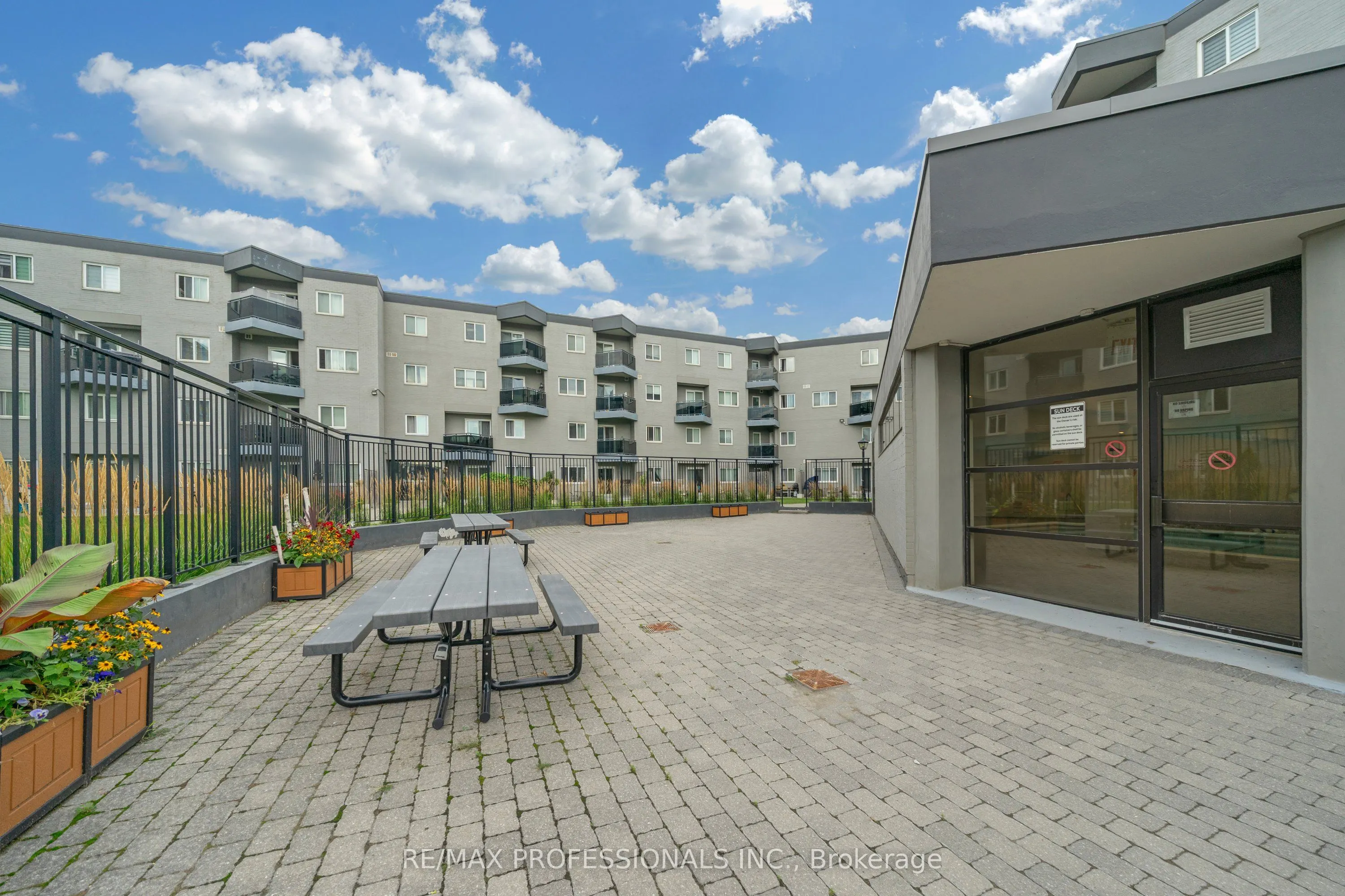 2001 Bonnymede Drive #116