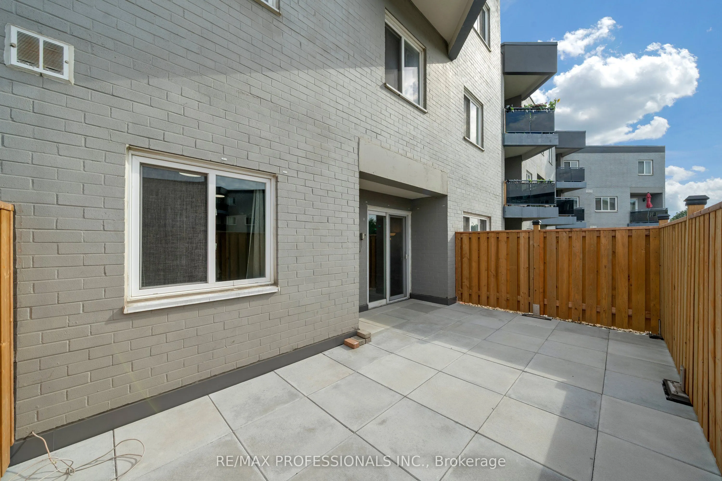 2001 Bonnymede Drive #116