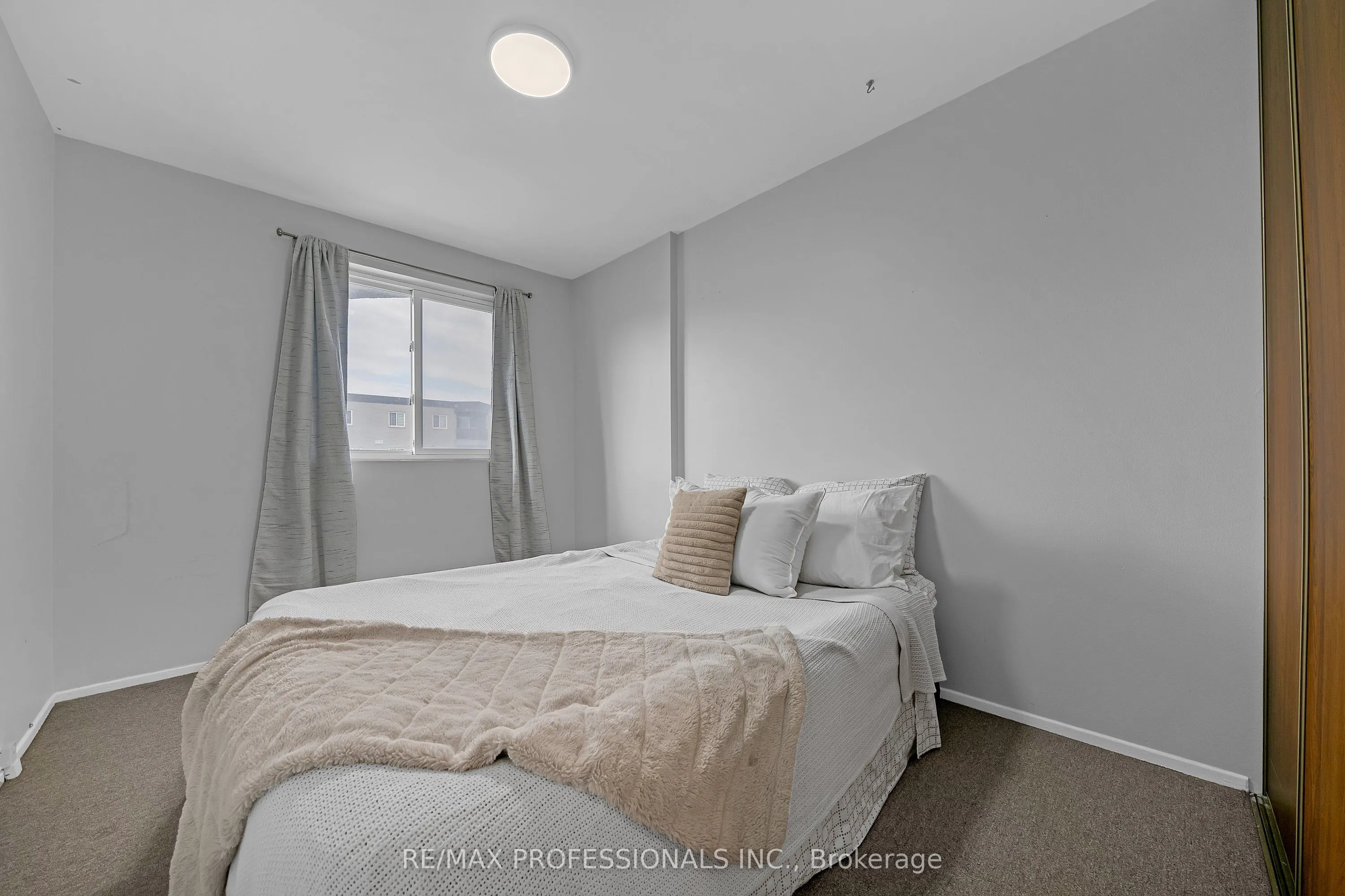 2001 Bonnymede Drive #116