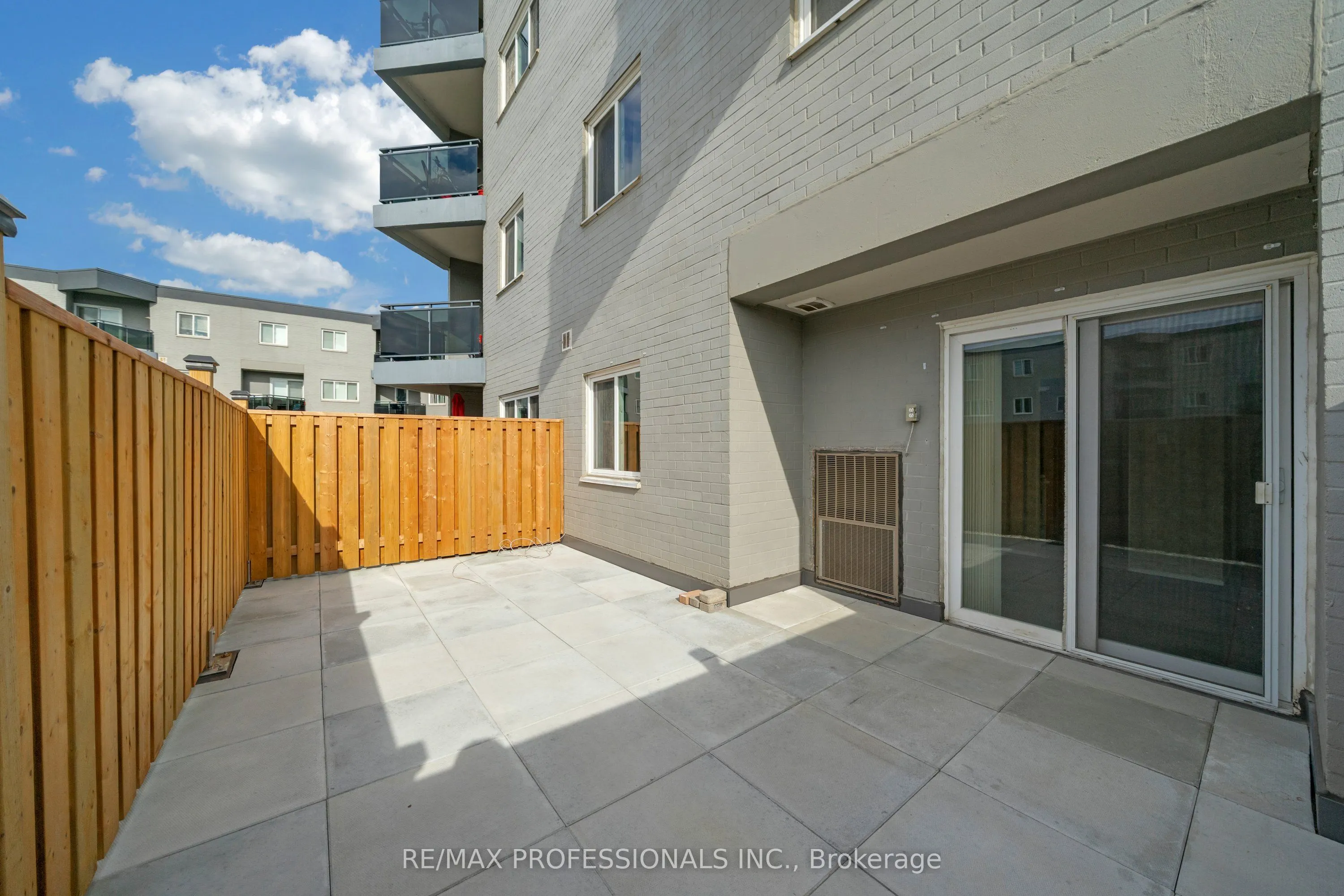 2001 Bonnymede Drive #116