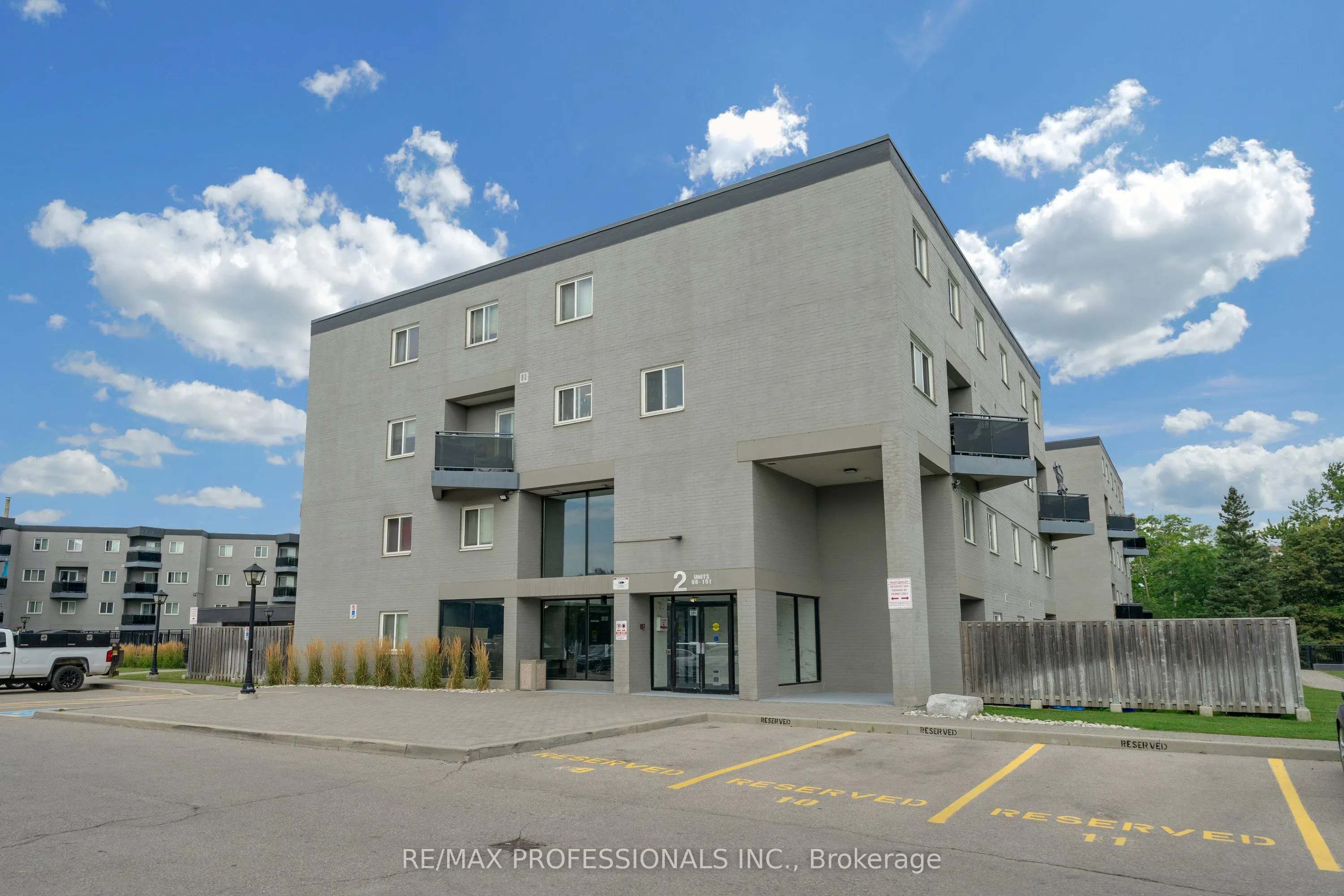 2001 Bonnymede Drive #116