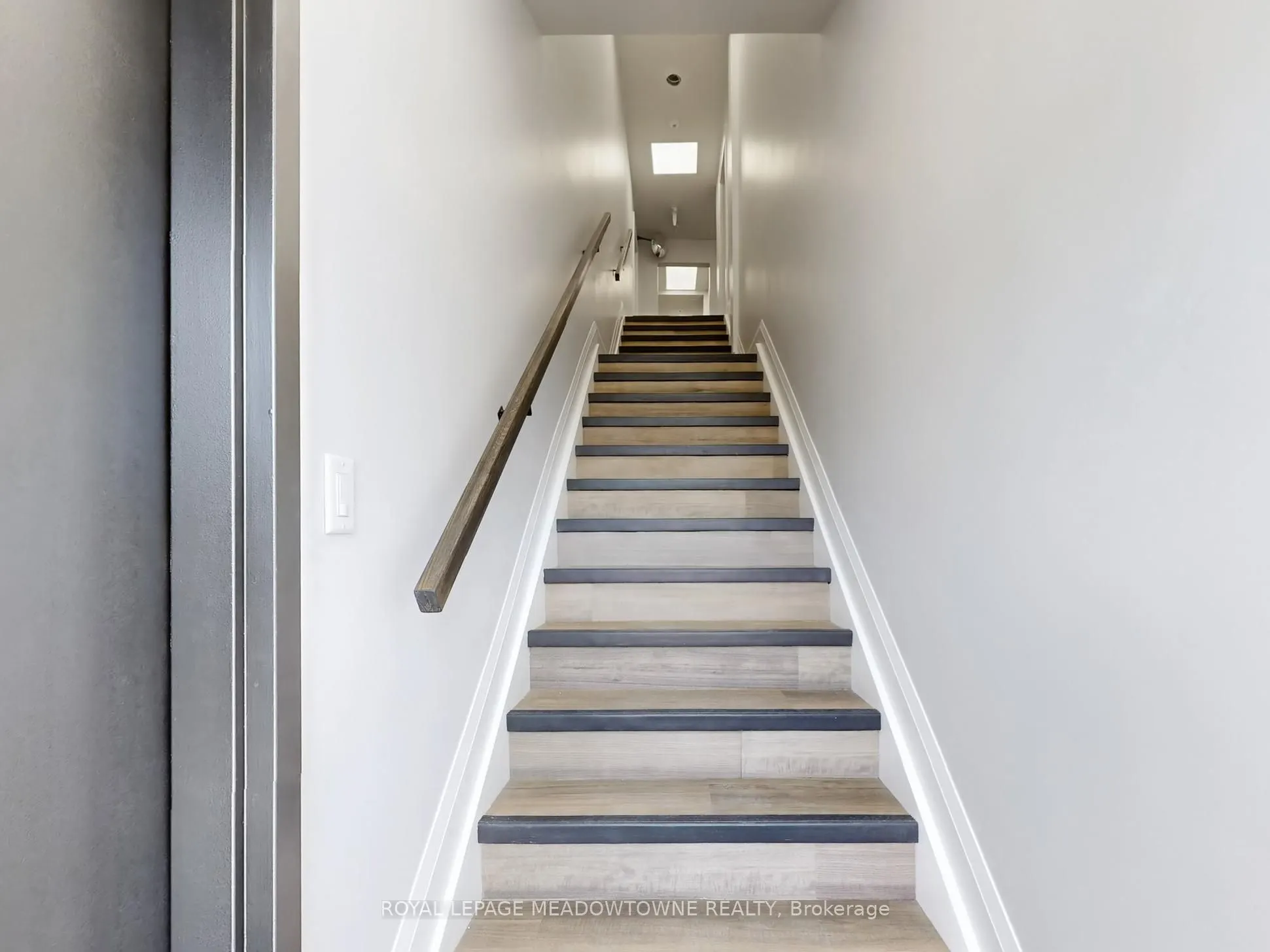 37 Main Street S #Suite E