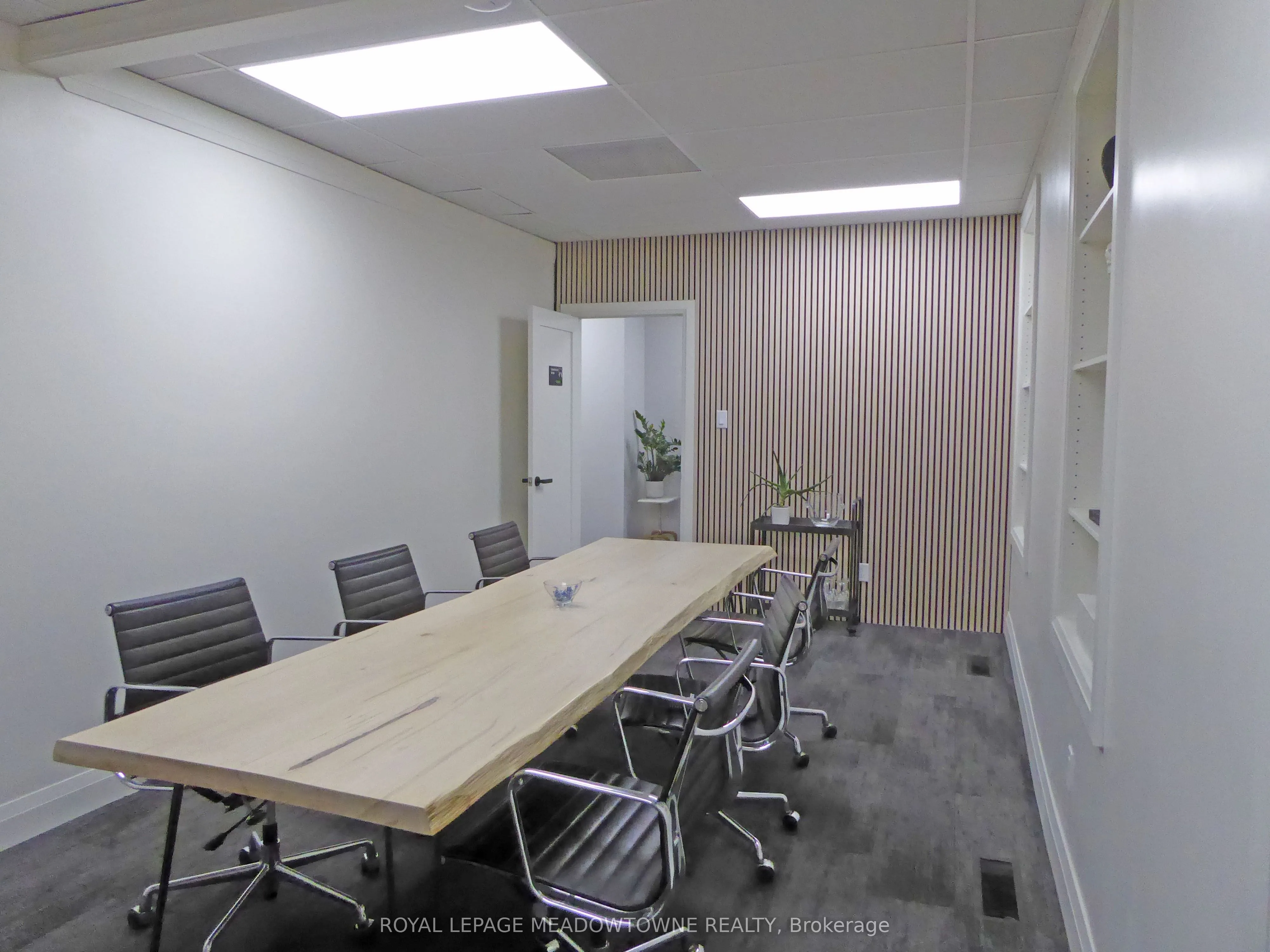 37 Main Street S #Suite E