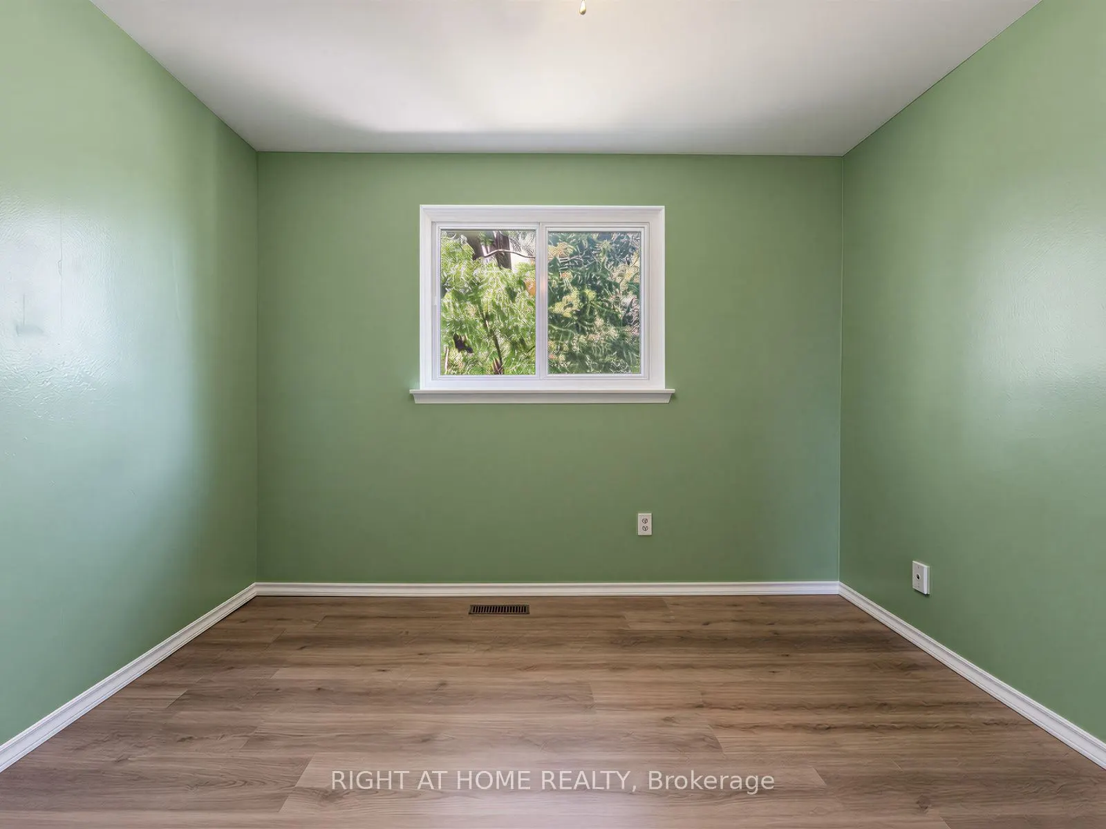 10 Fleetwood Crescent #10