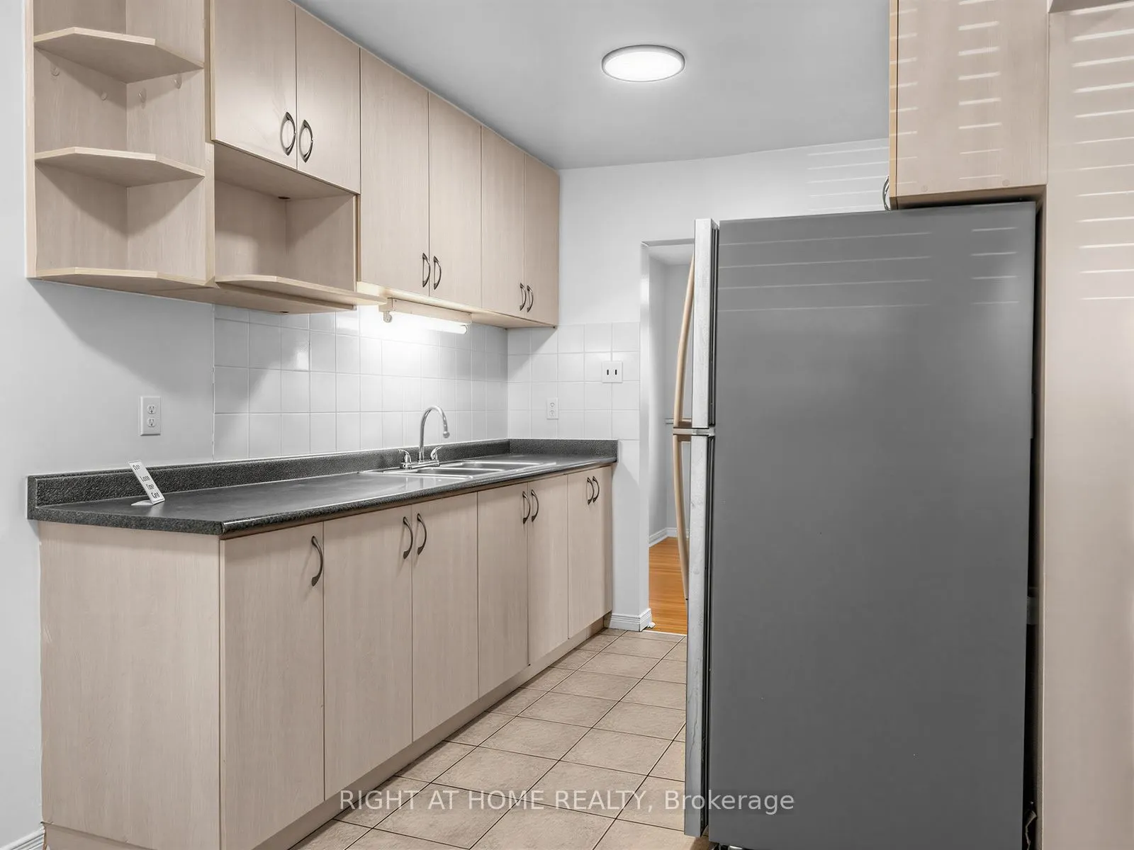 10 Fleetwood Crescent #10