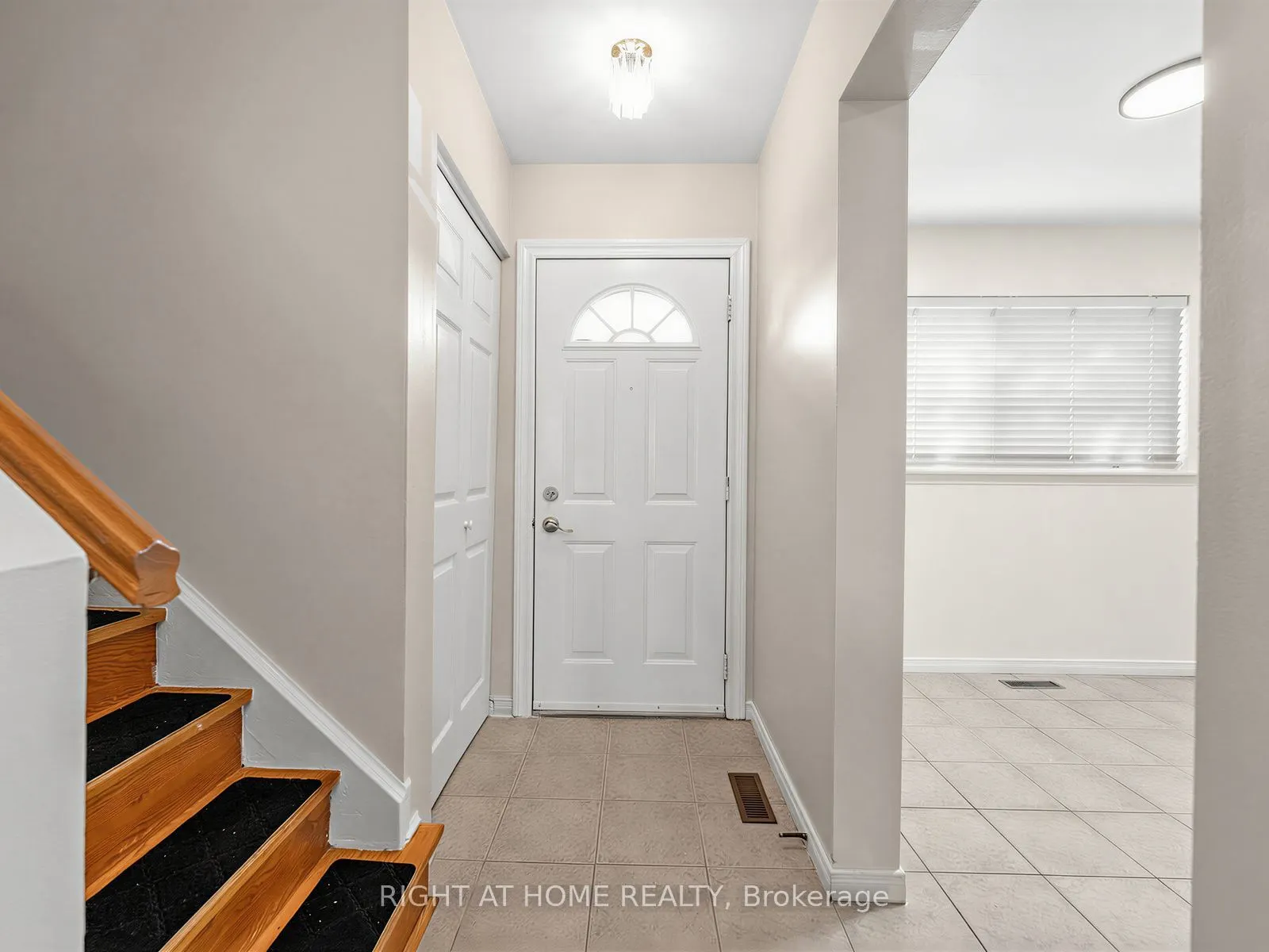 10 Fleetwood Crescent #10