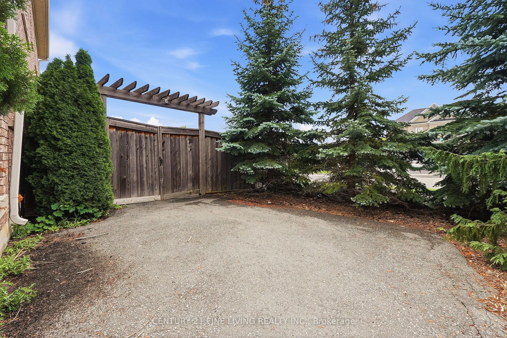 92 KETTLEWELL Crescent