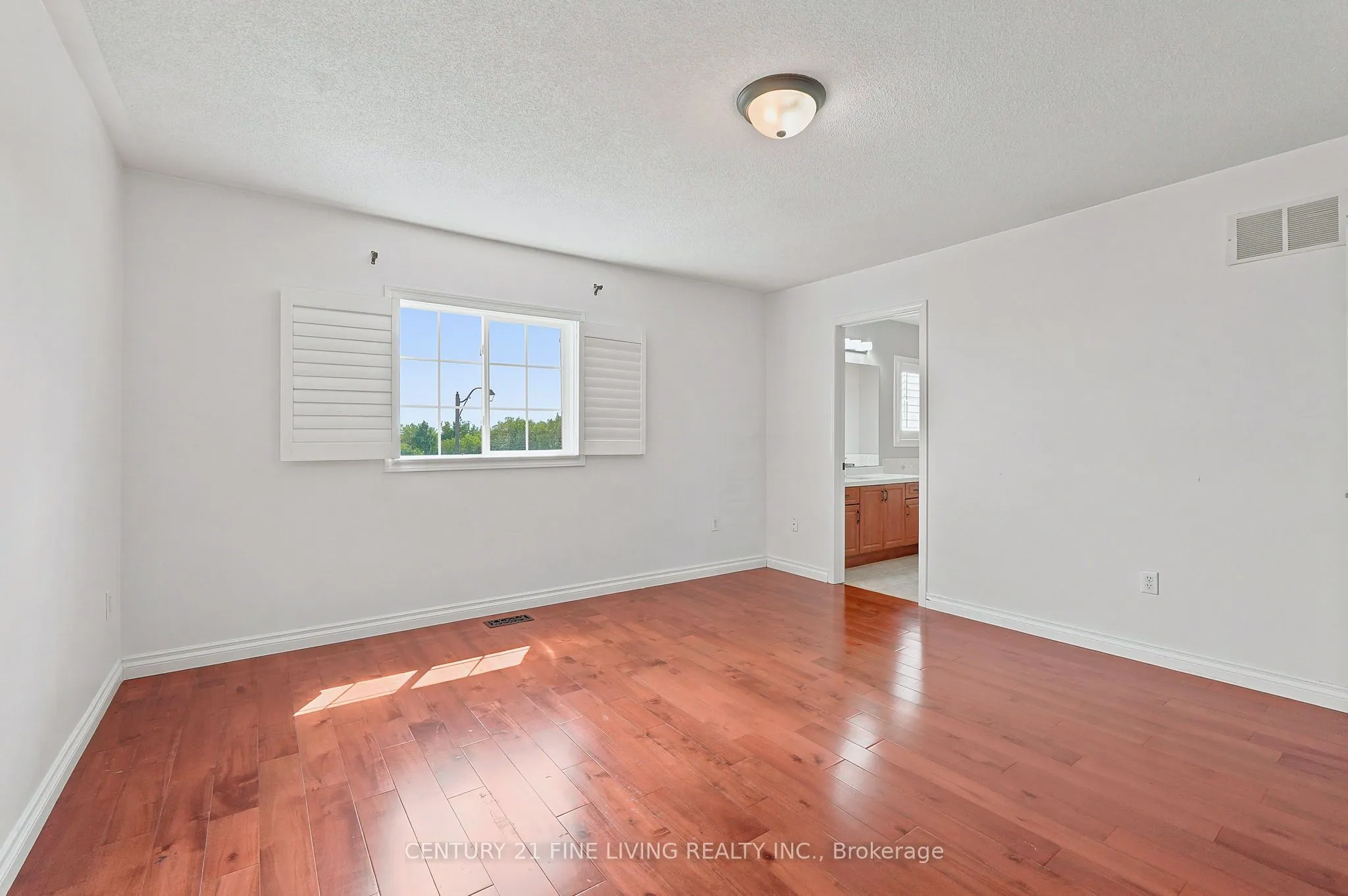 92 KETTLEWELL Crescent