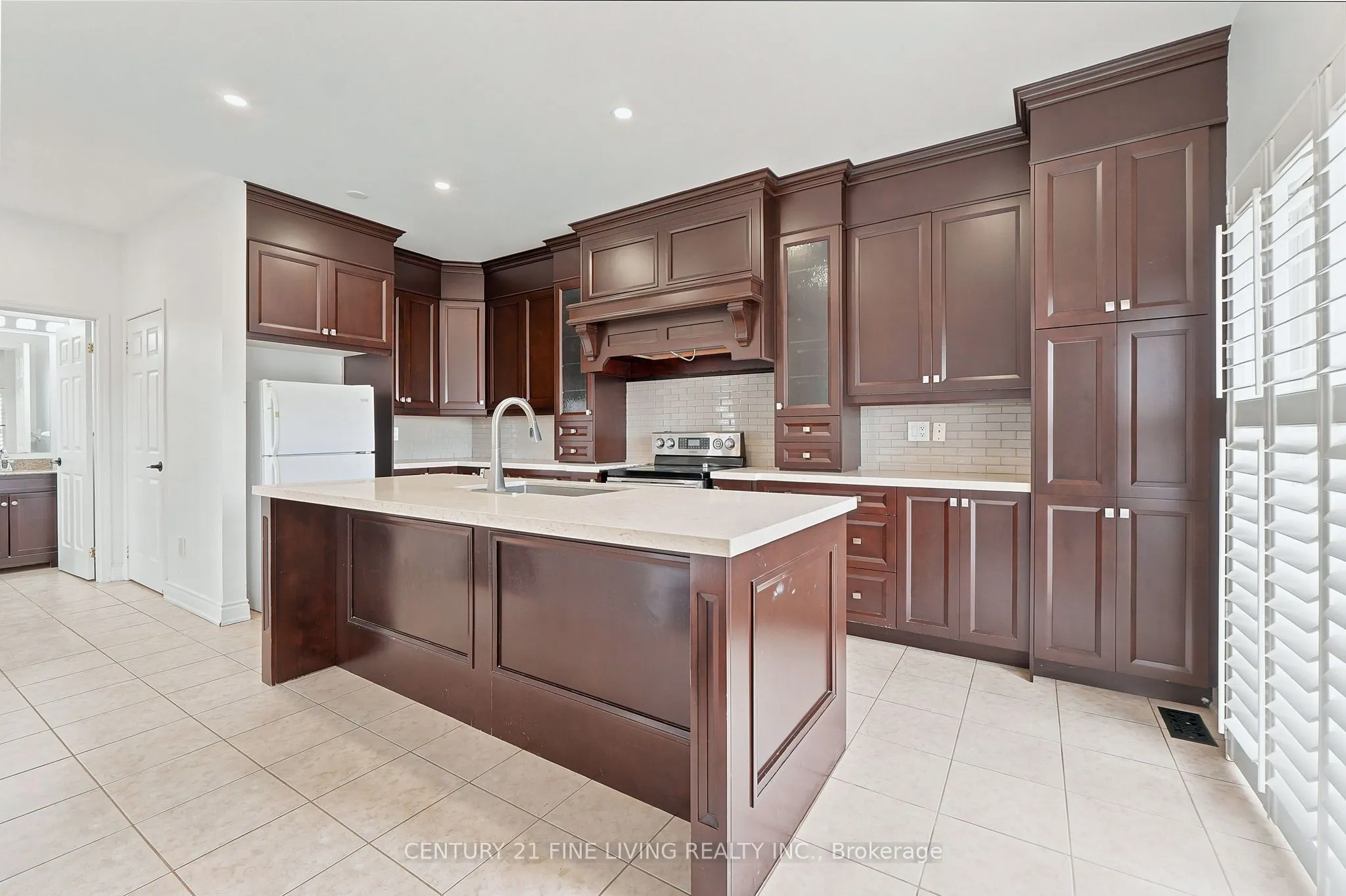 92 KETTLEWELL Crescent