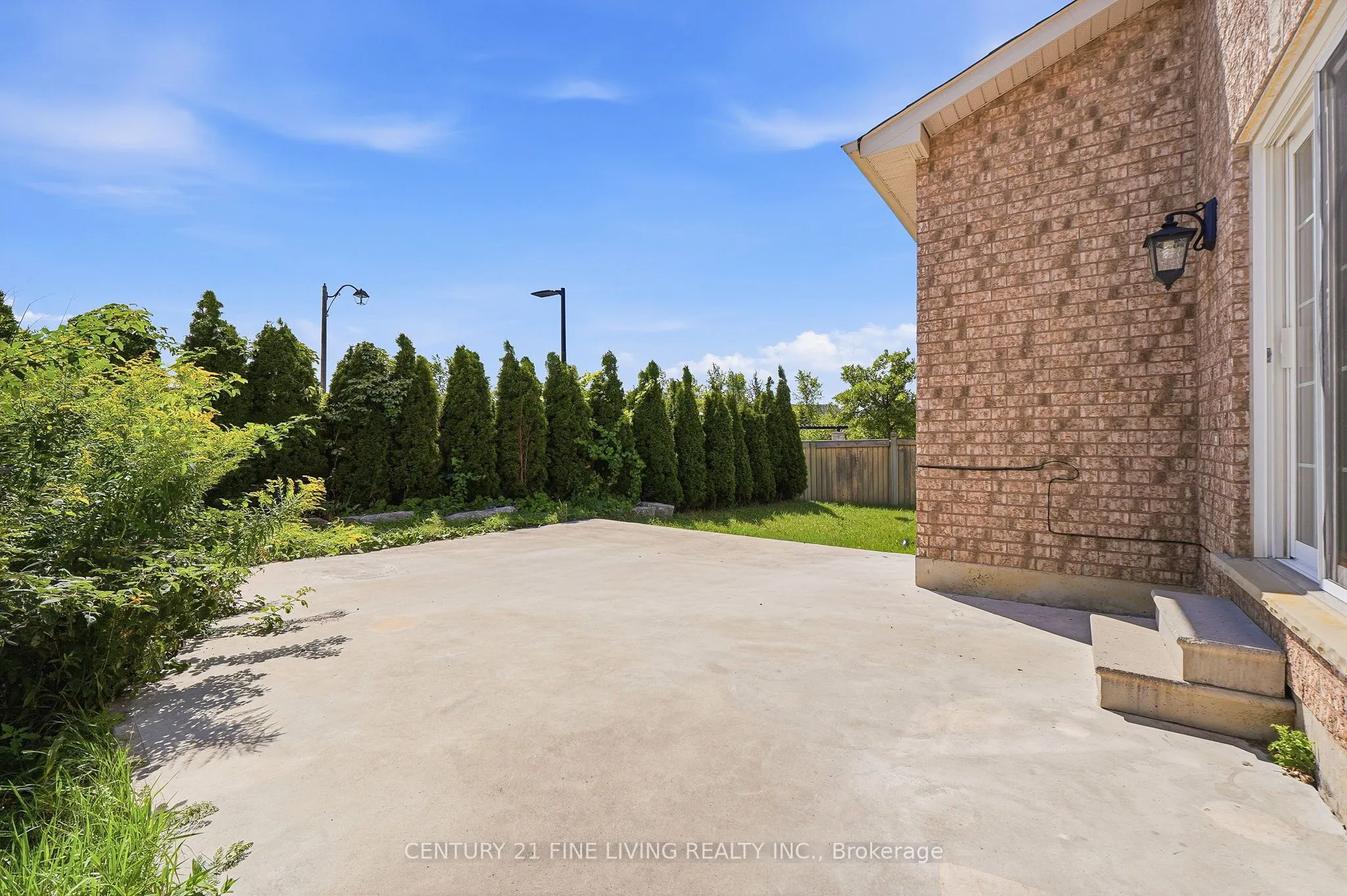 92 KETTLEWELL Crescent