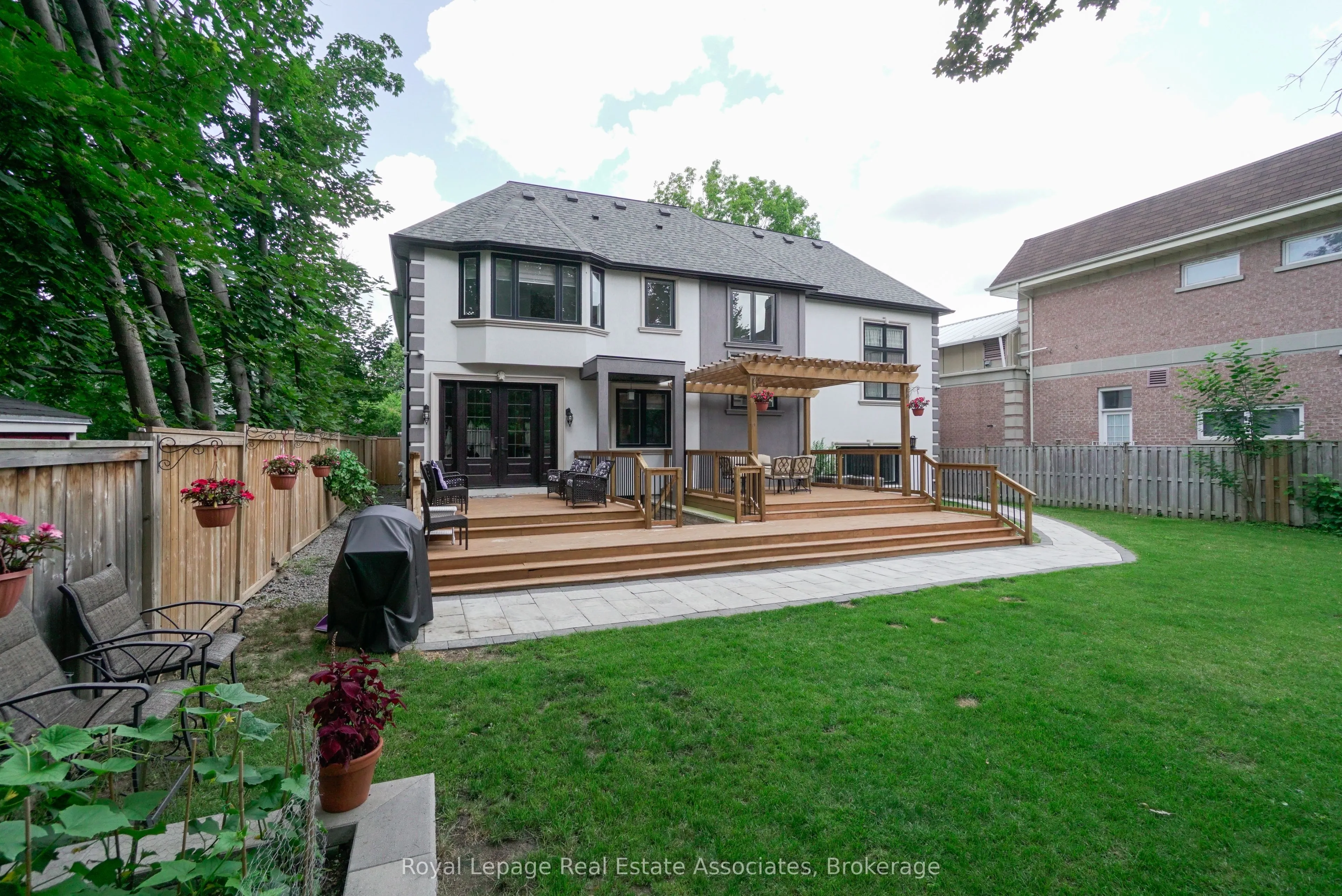 96 Elmcrest Road