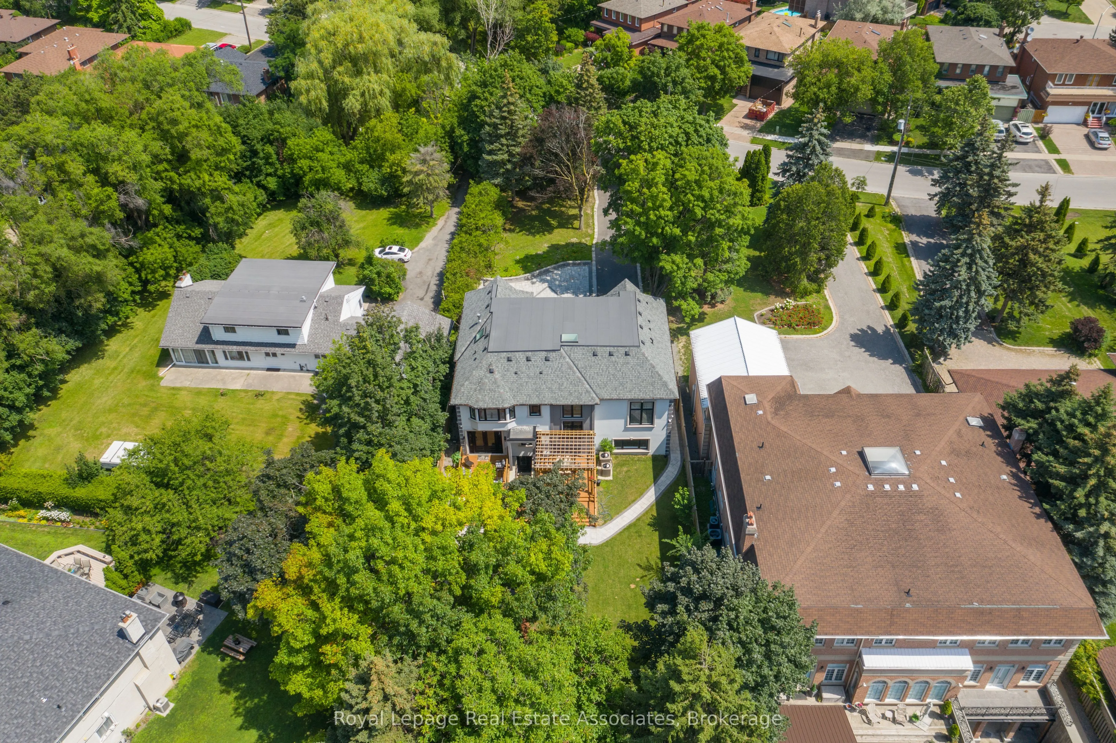 96 Elmcrest Road