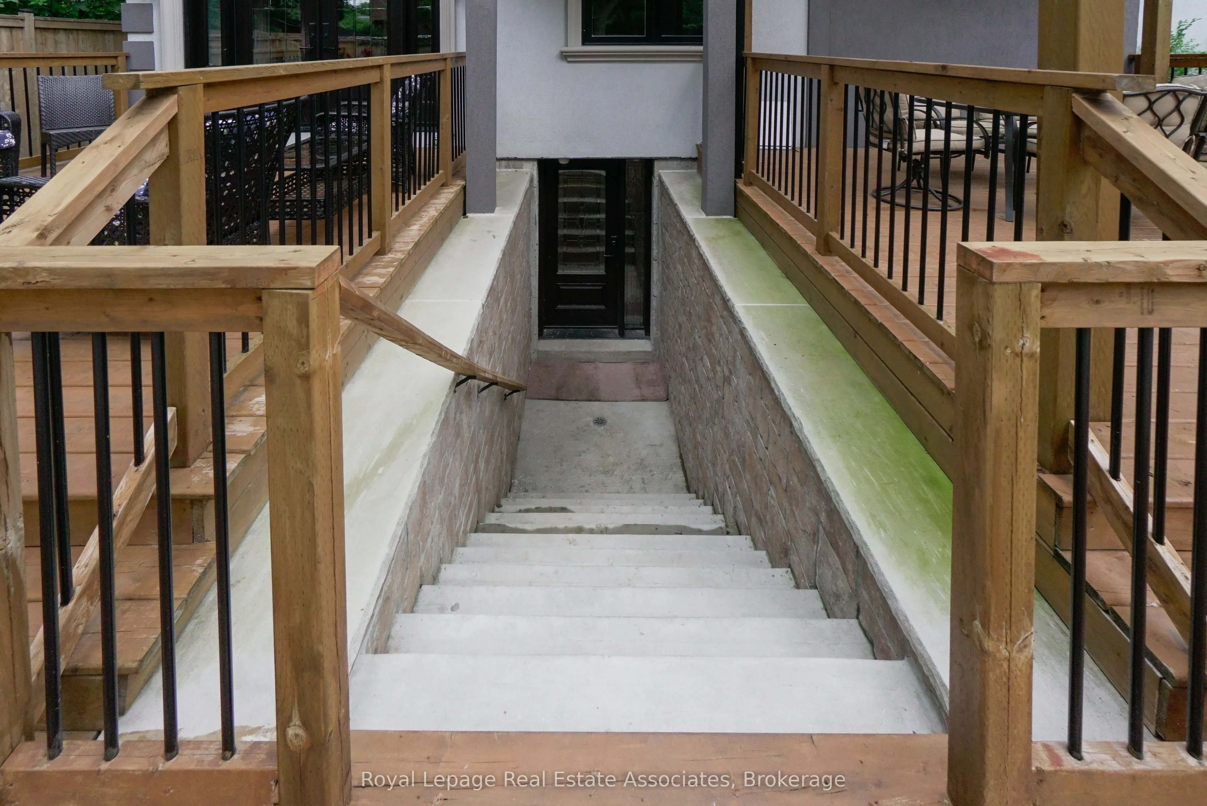 96 Elmcrest Road