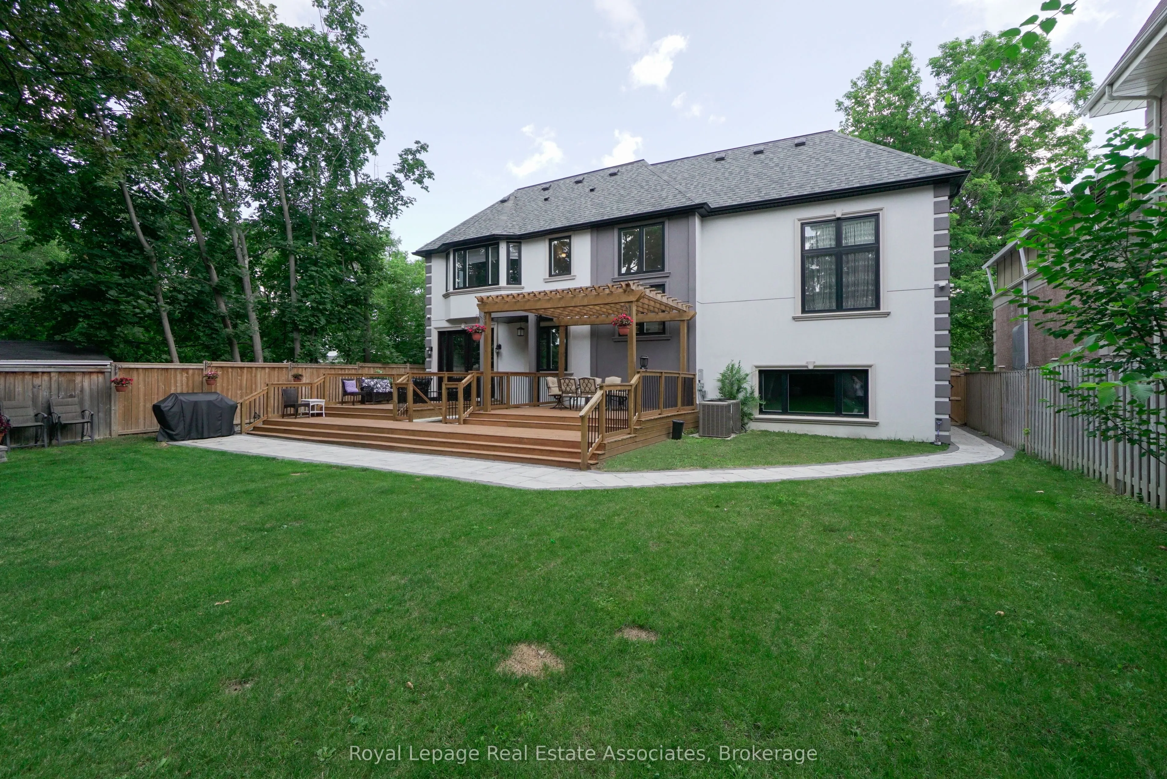 96 Elmcrest Road