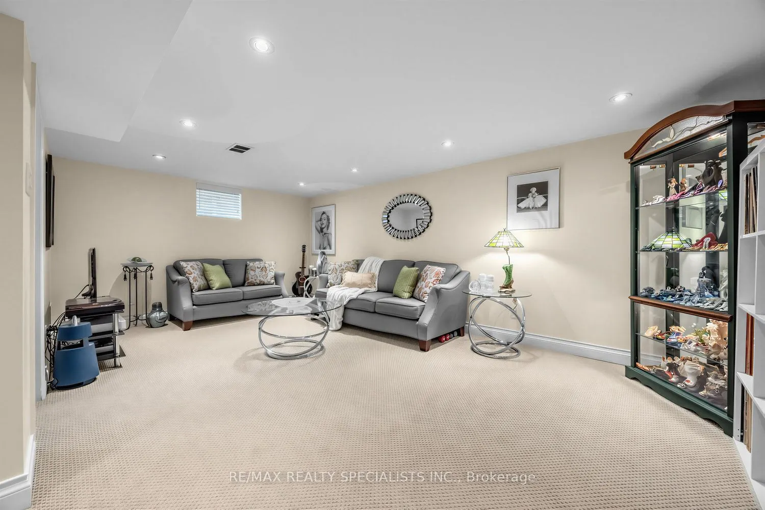 1211 Royal York Road
