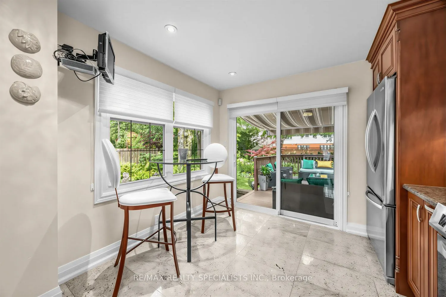 1211 Royal York Road