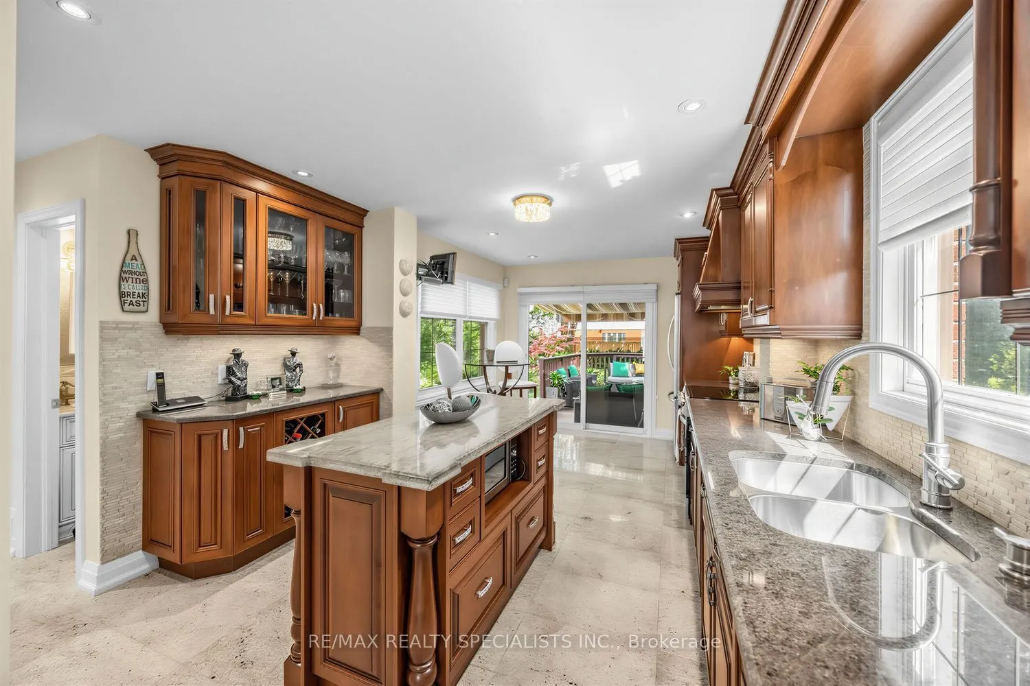 1211 Royal York Road