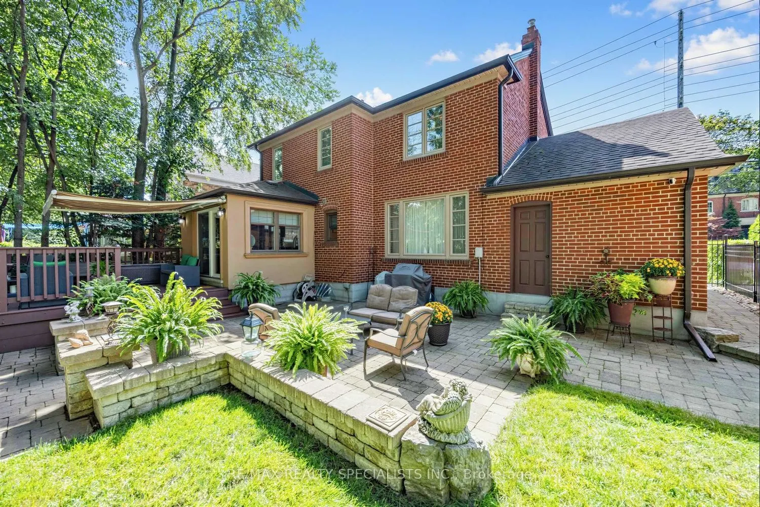 1211 Royal York Road