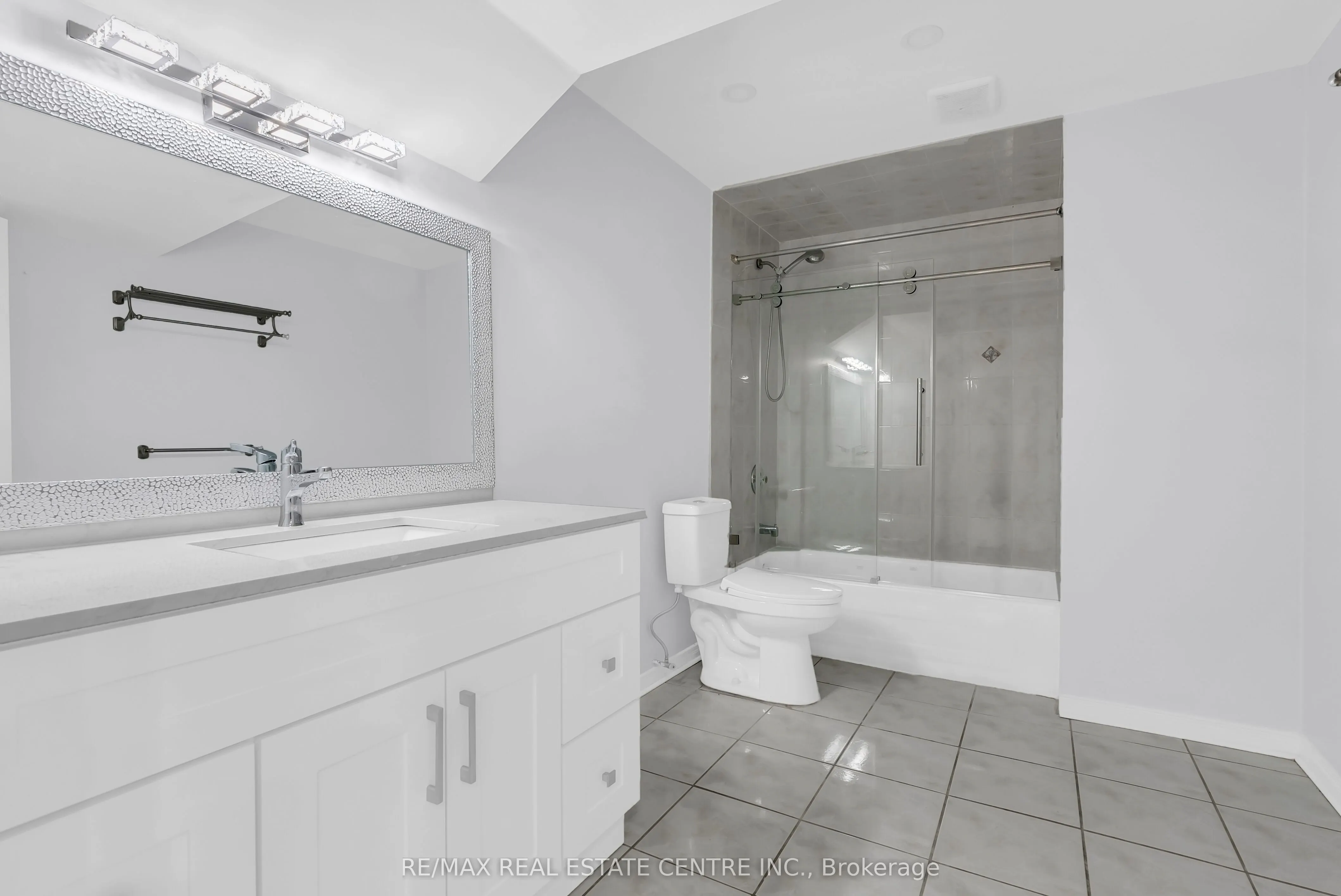 5078 Frybrook Court