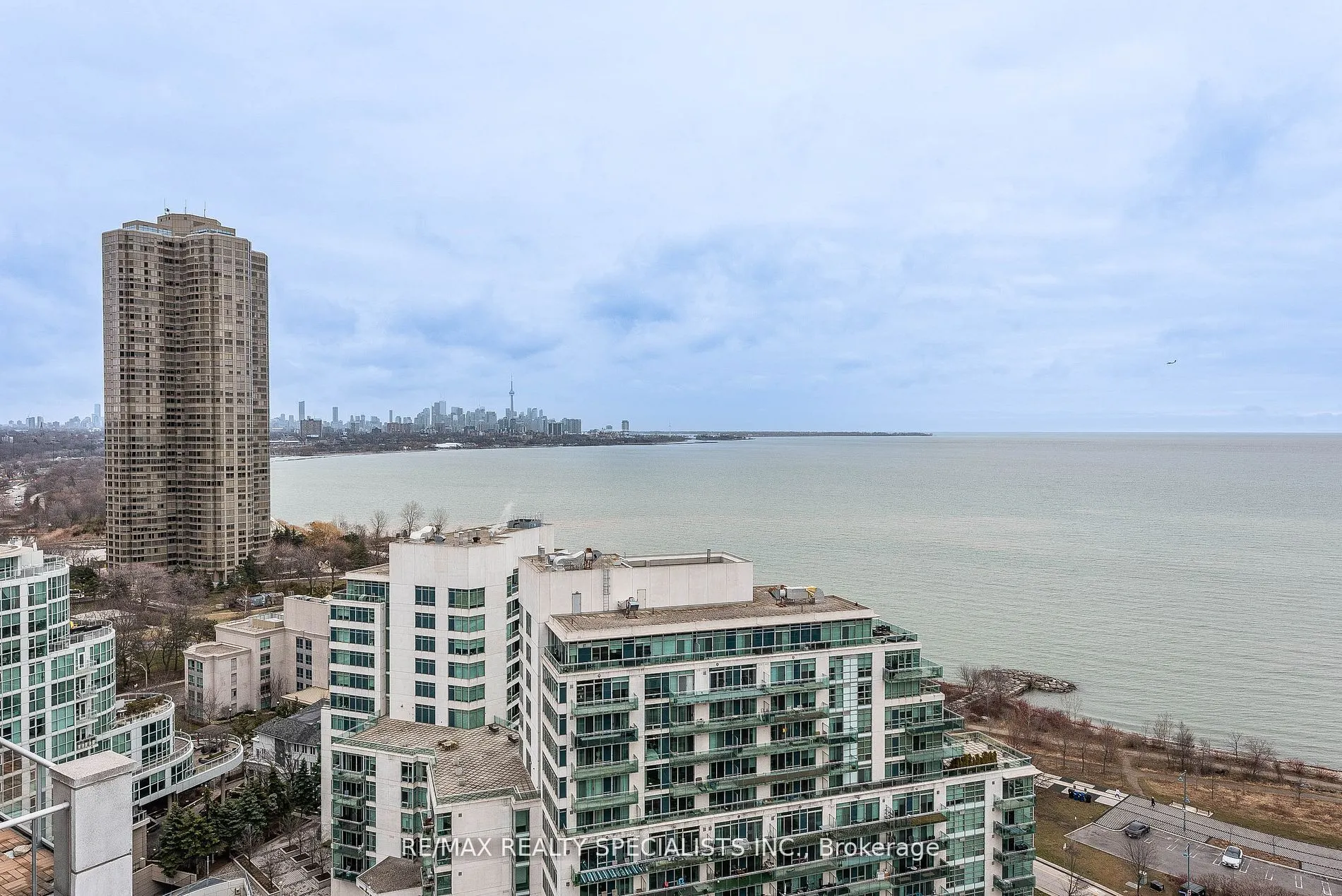 2083 Lake Shore Boulevard W #1114
