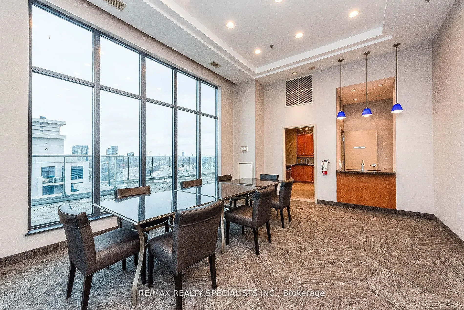 2083 Lake Shore Boulevard W #1114