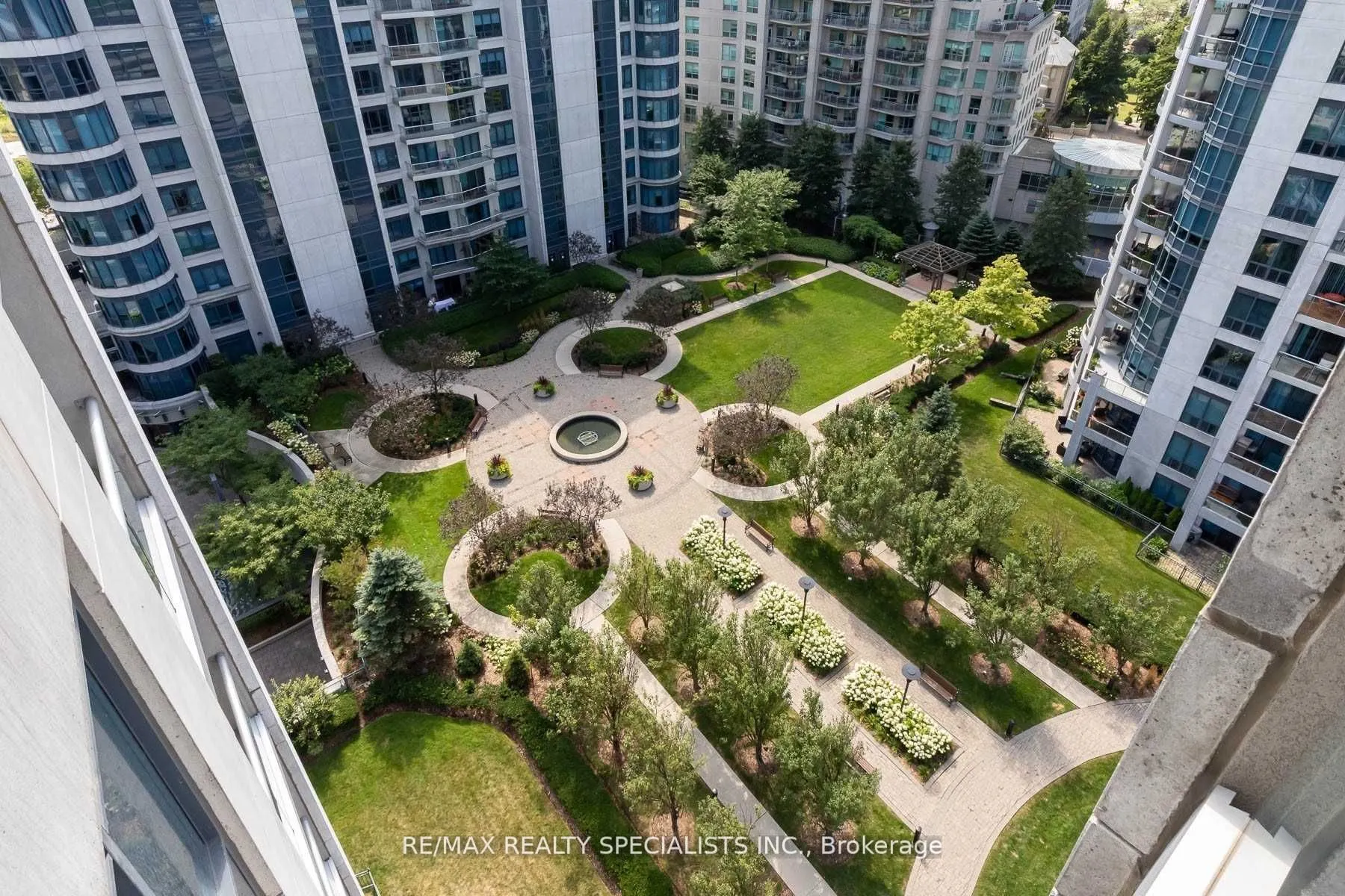 2083 Lake Shore Boulevard W #1114