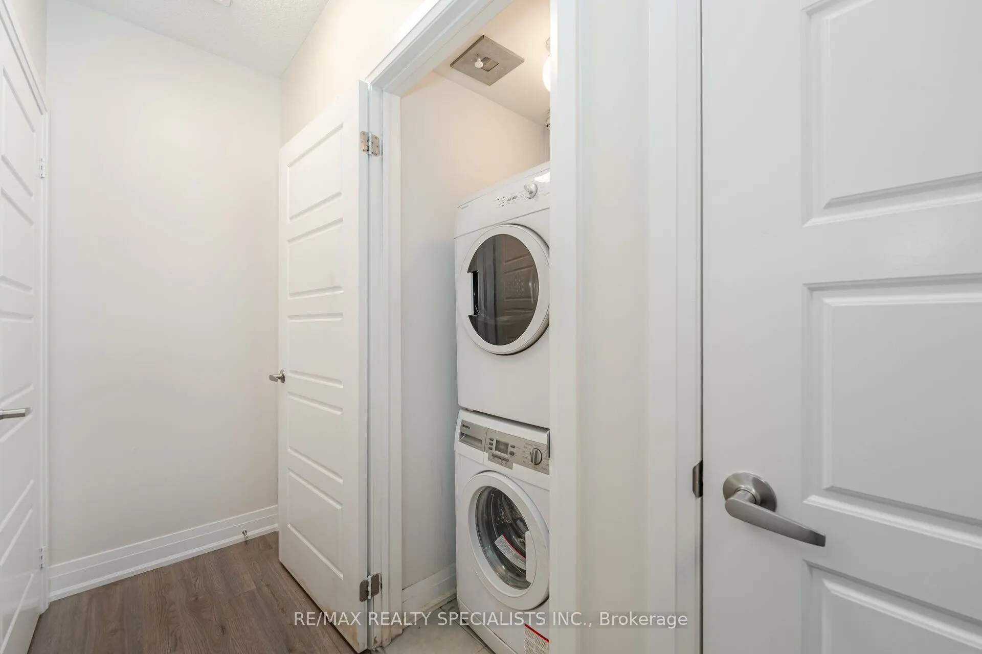 1208 Main Street E #103