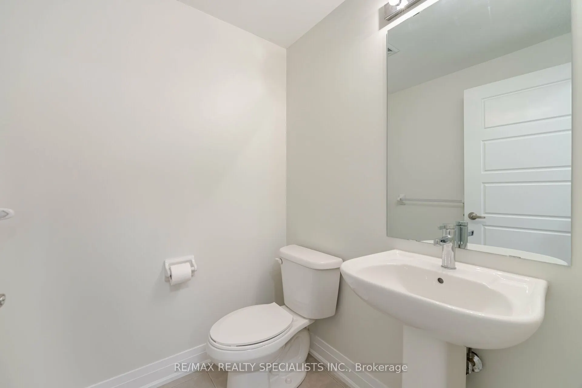 1208 Main Street E #103
