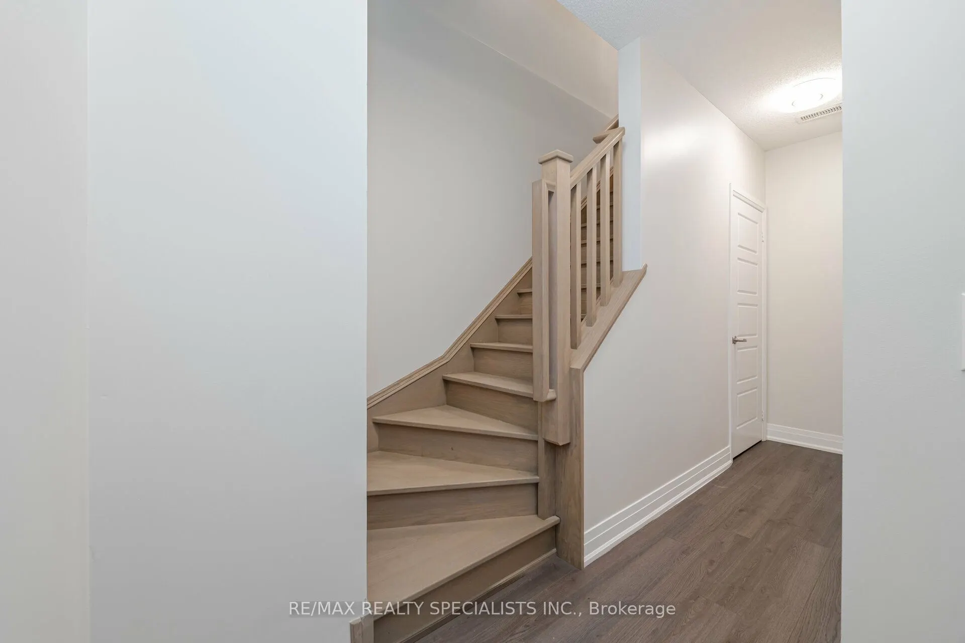 1208 Main Street E #103