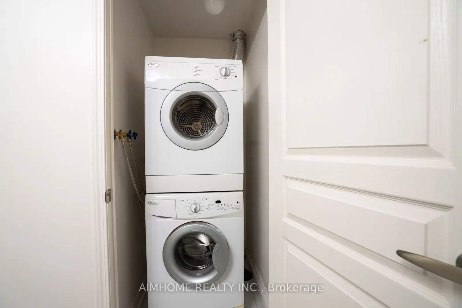 2240 Lakeshore Boulevard W #3202