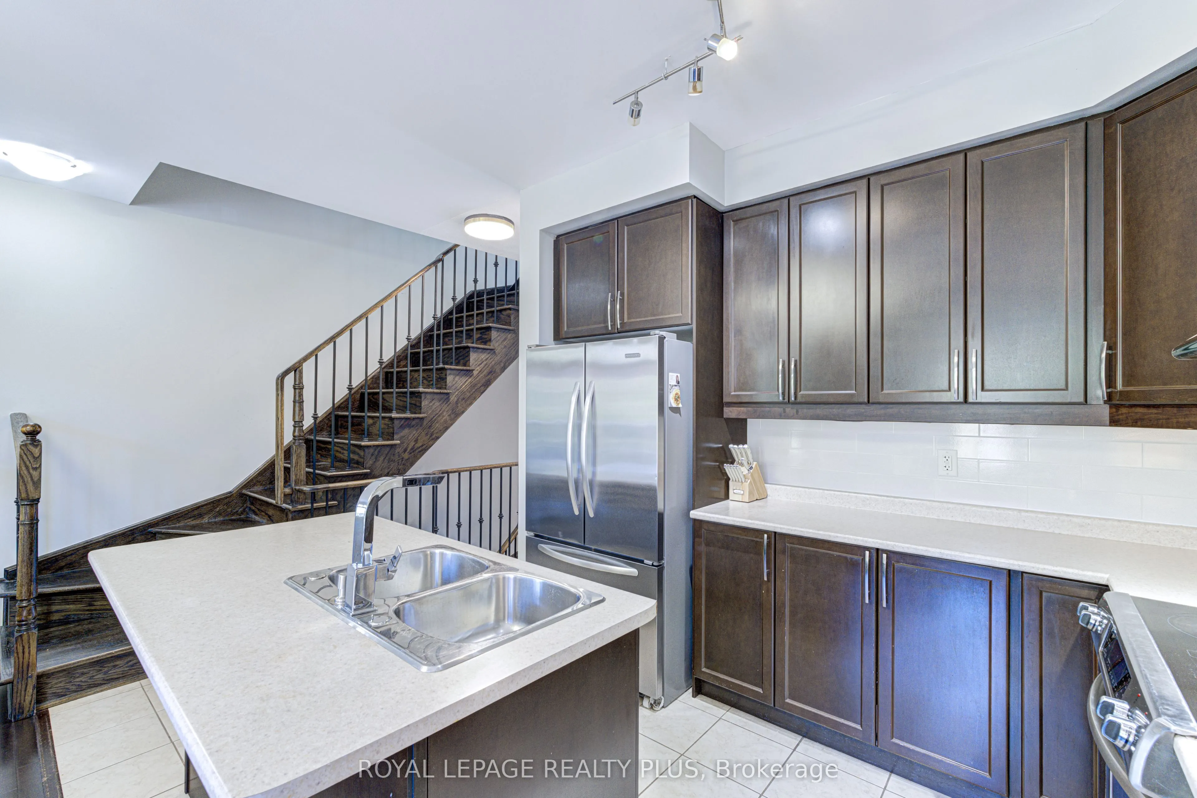 5750 Tosca Drive #1