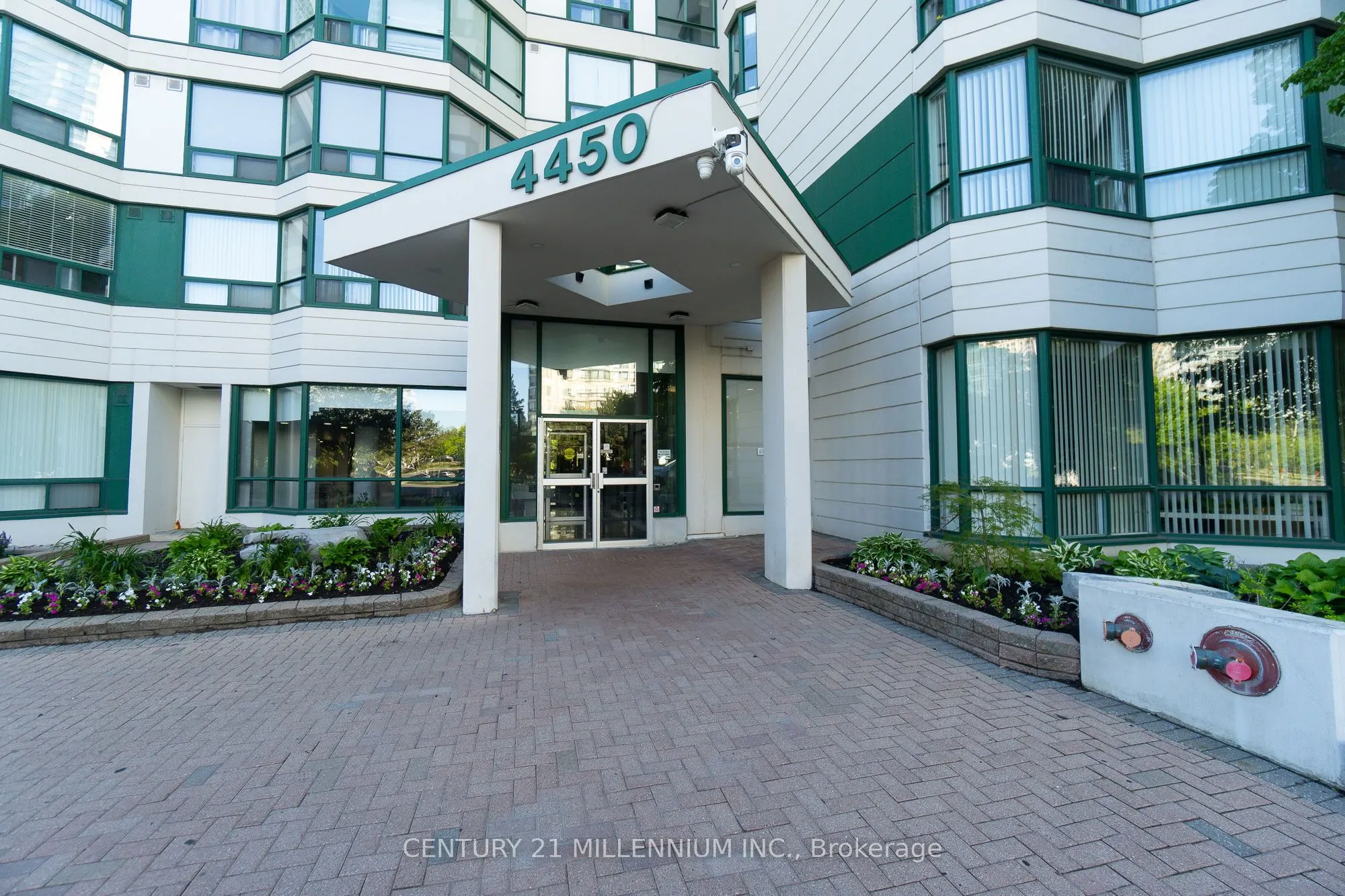 4450 Tucana Court #902