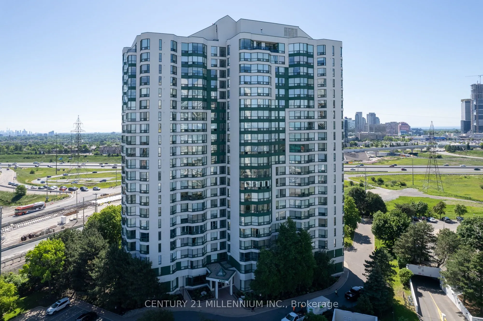 4450 Tucana Court #902