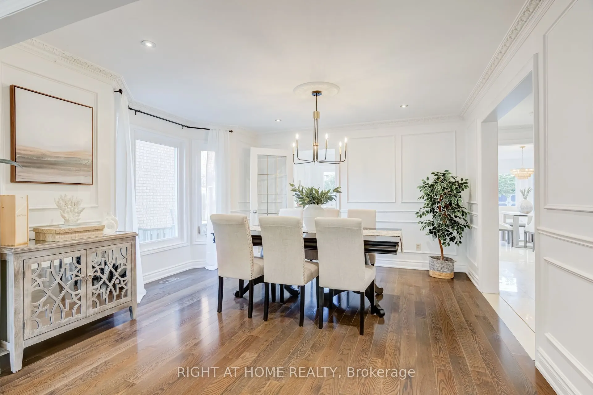 2598 Mason Heights