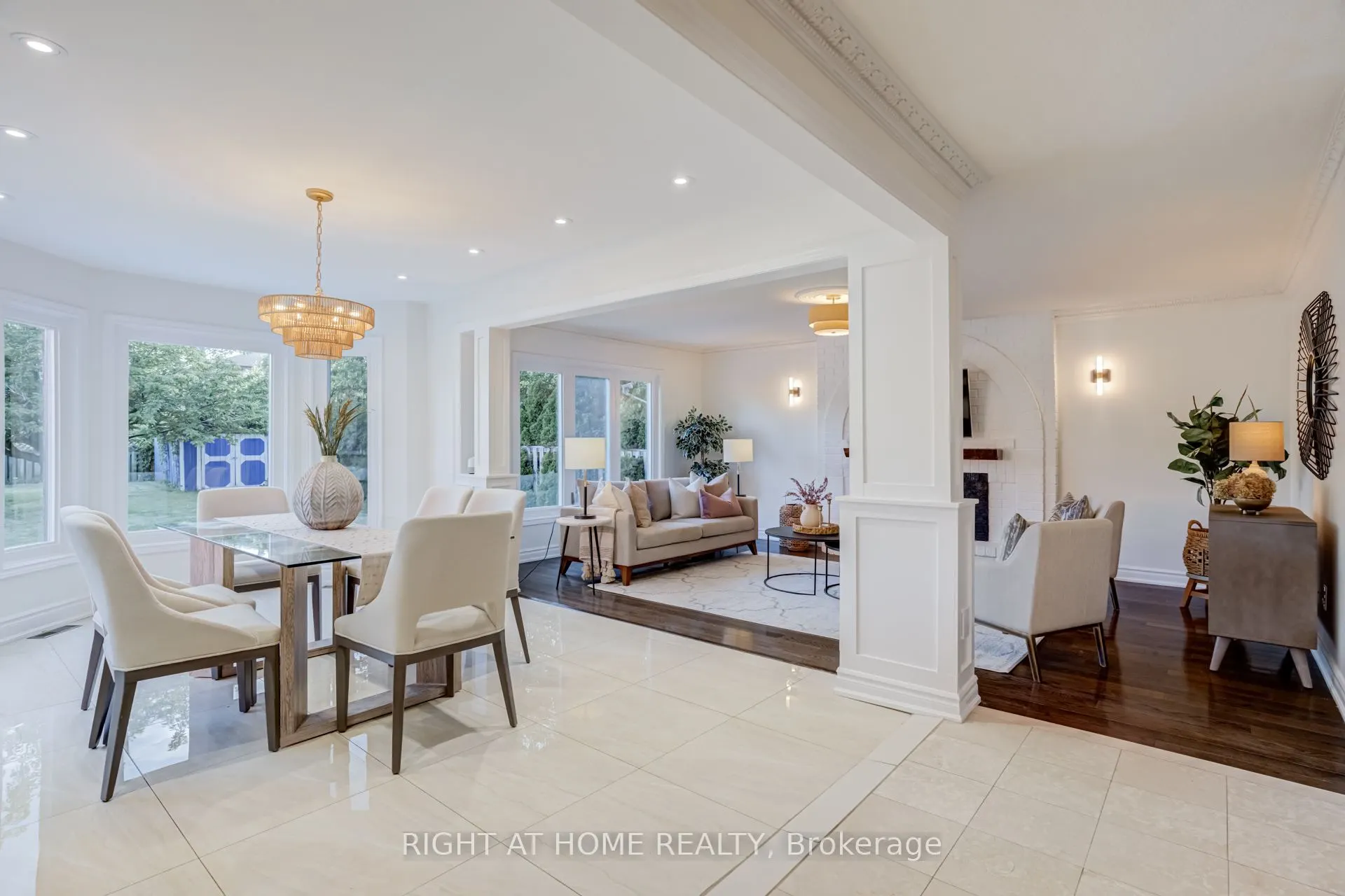 2598 Mason Heights