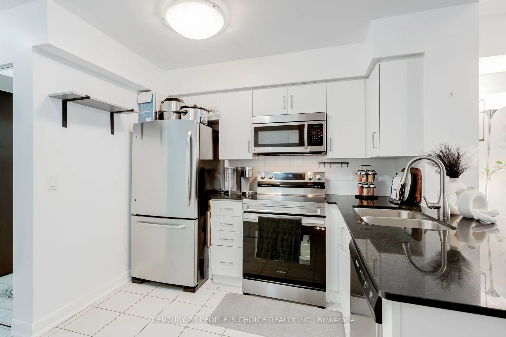215 Sherway Gardens Road #2005