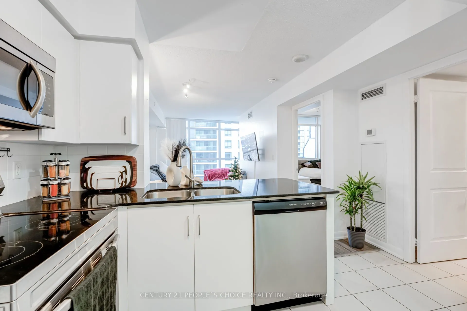 215 Sherway Gardens Road #2005