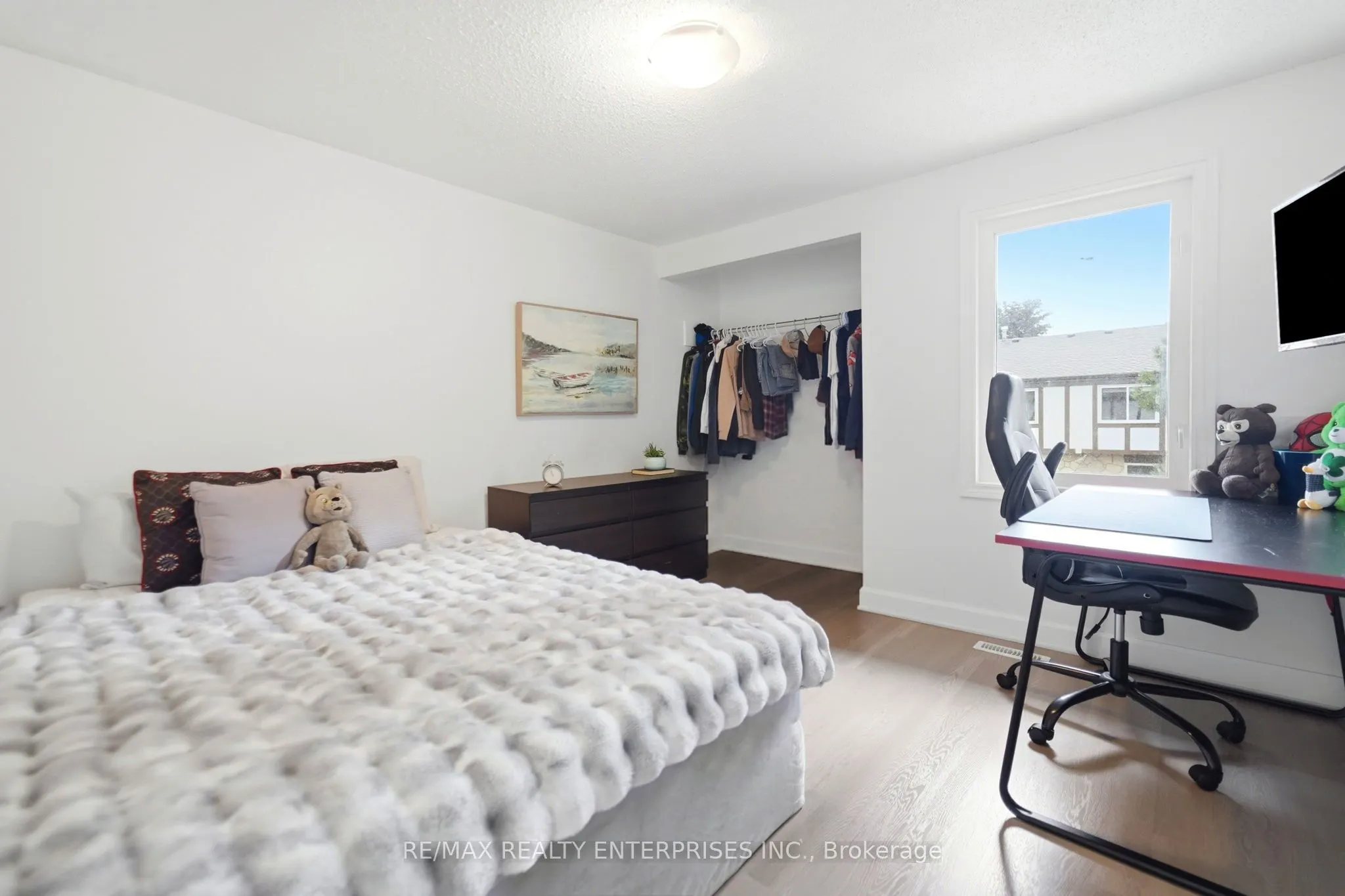 2200 Glenwood School Drive #35