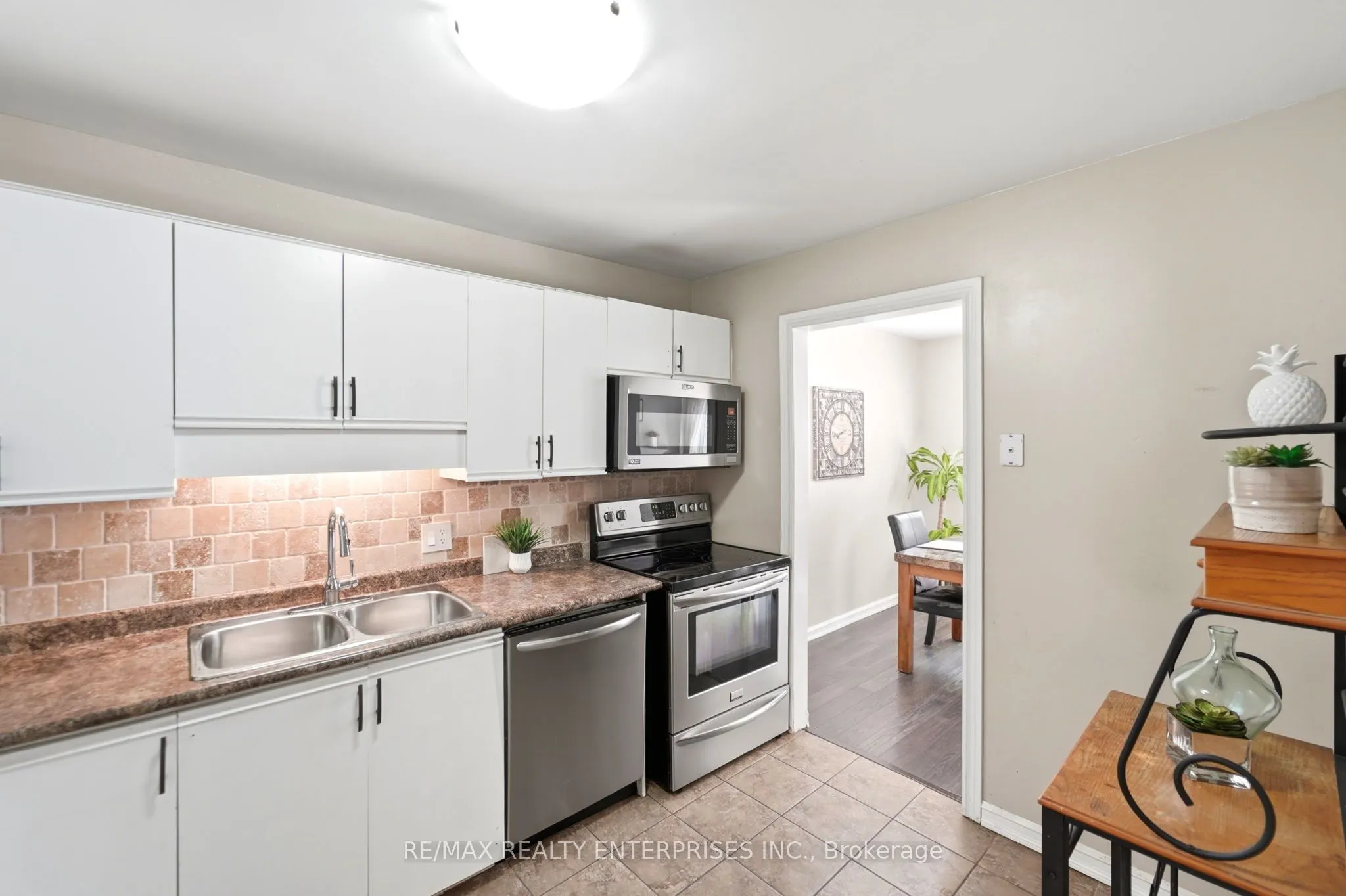 2200 Glenwood School Drive #35