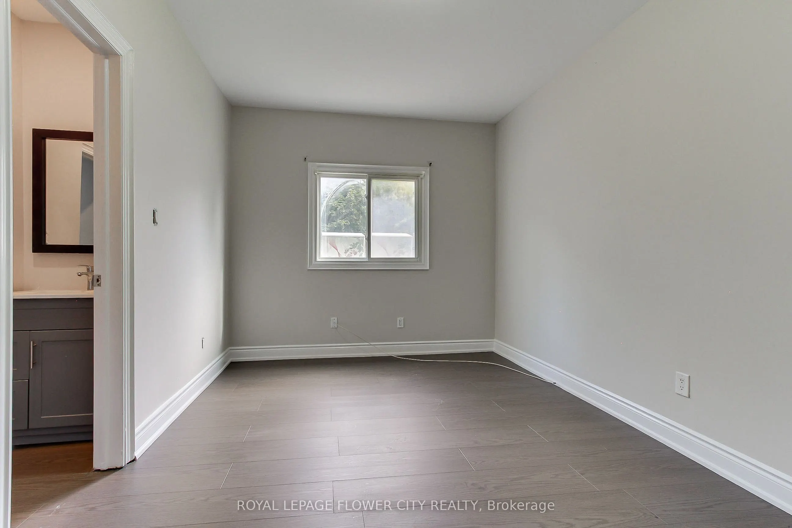 24 John Street #Main Floor