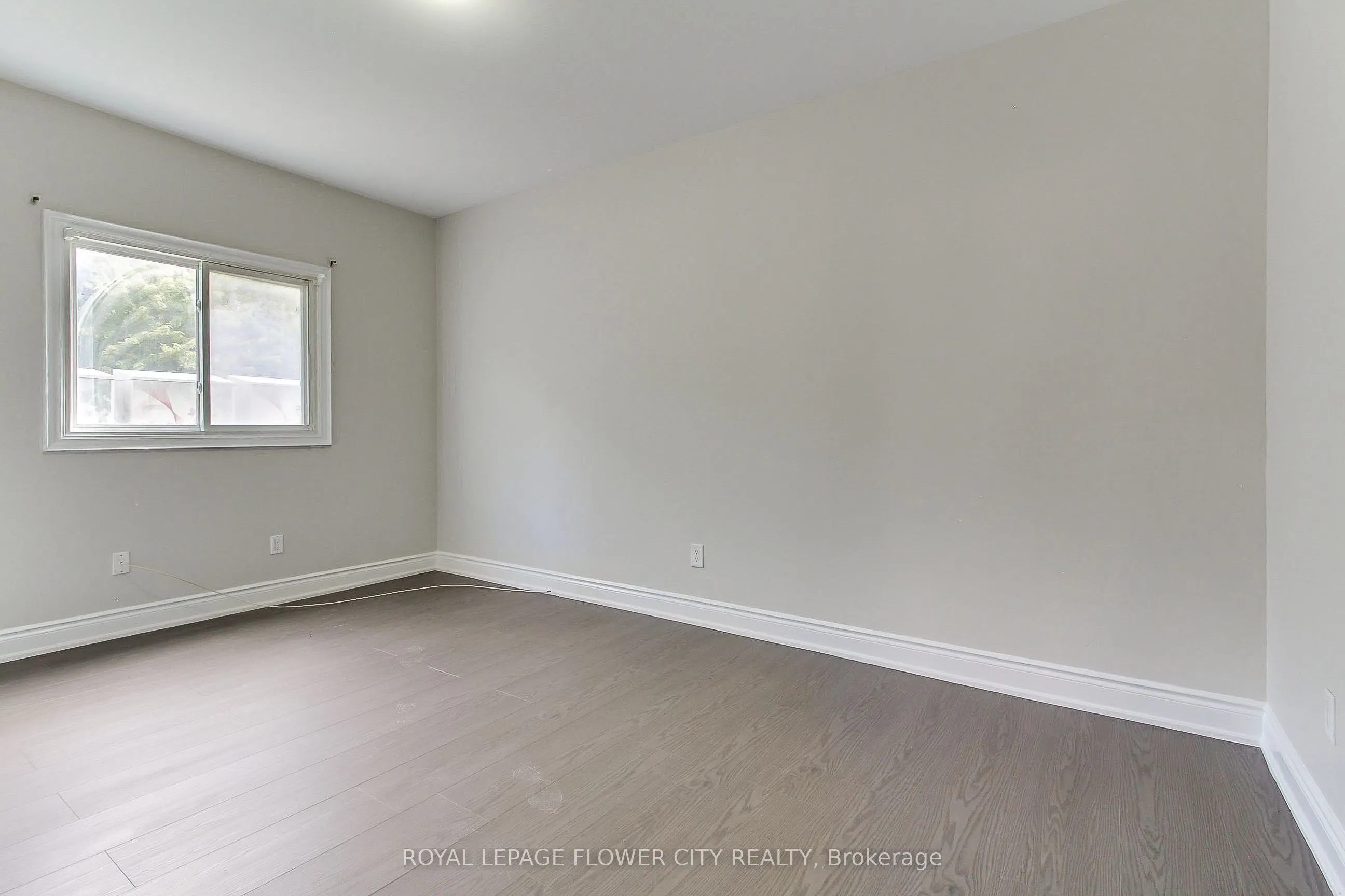 24 John Street #Main Floor