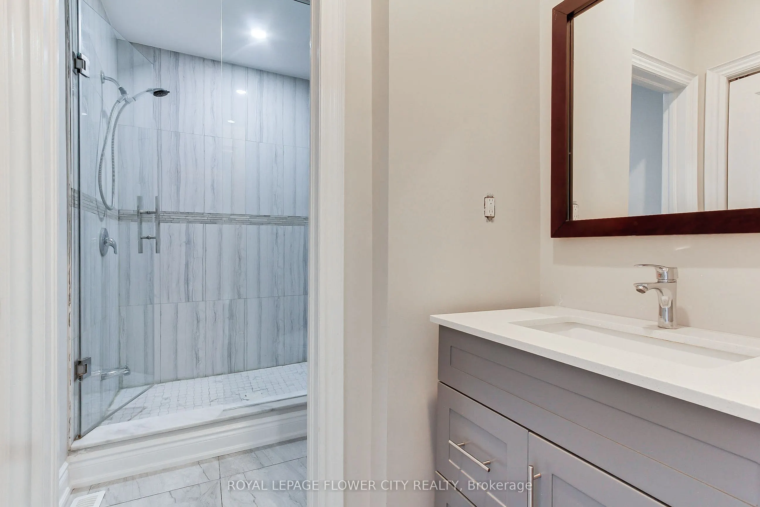 24 John Street #Main Floor